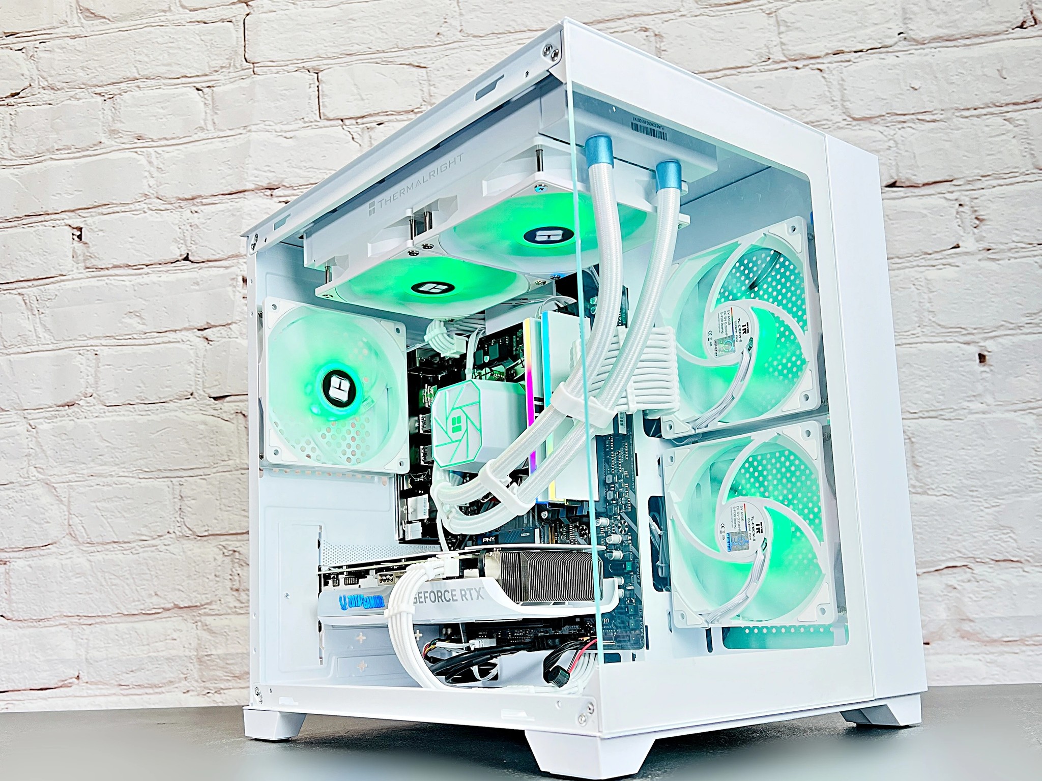 Liquid Cooled RTX 4070 Ryzen 5 5600X 16GB RAM 1TB M.2 Win 11 Gaming PC