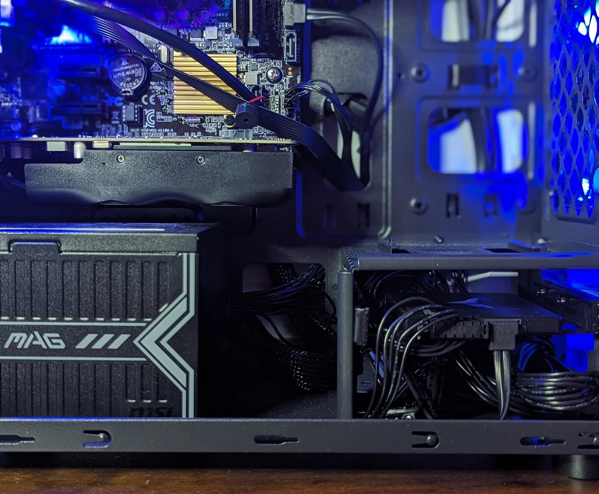 *CLEARANCE* 🎮 ESPORTS GAMING PC SETUP 🎮 - 1080p Gaming- Intel i7-7700 + GTX 1050 Ti + 16GB DDR4