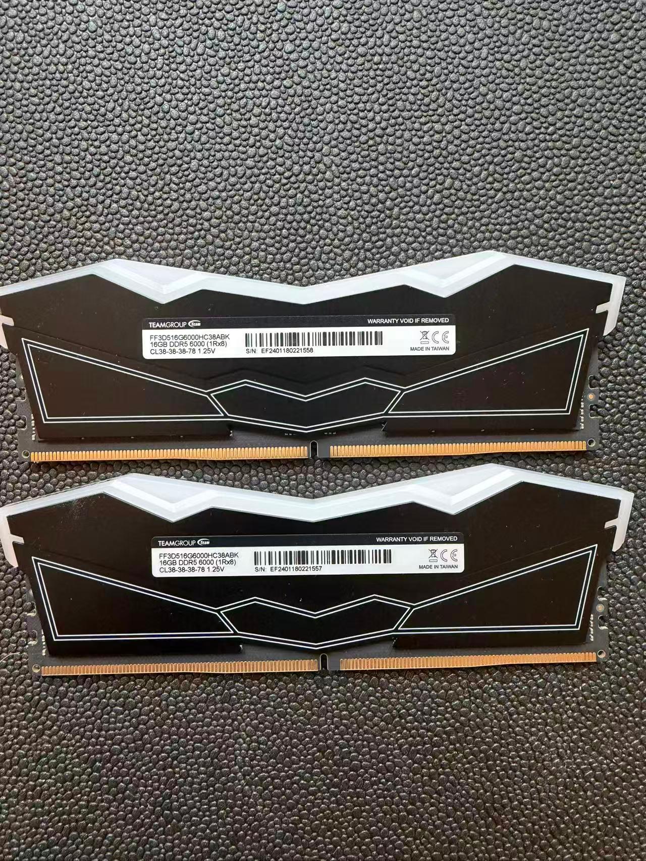 TEAMGROUP T-Force Delta RGB DDR5 32GB DDR5-6000 (2x16GB)