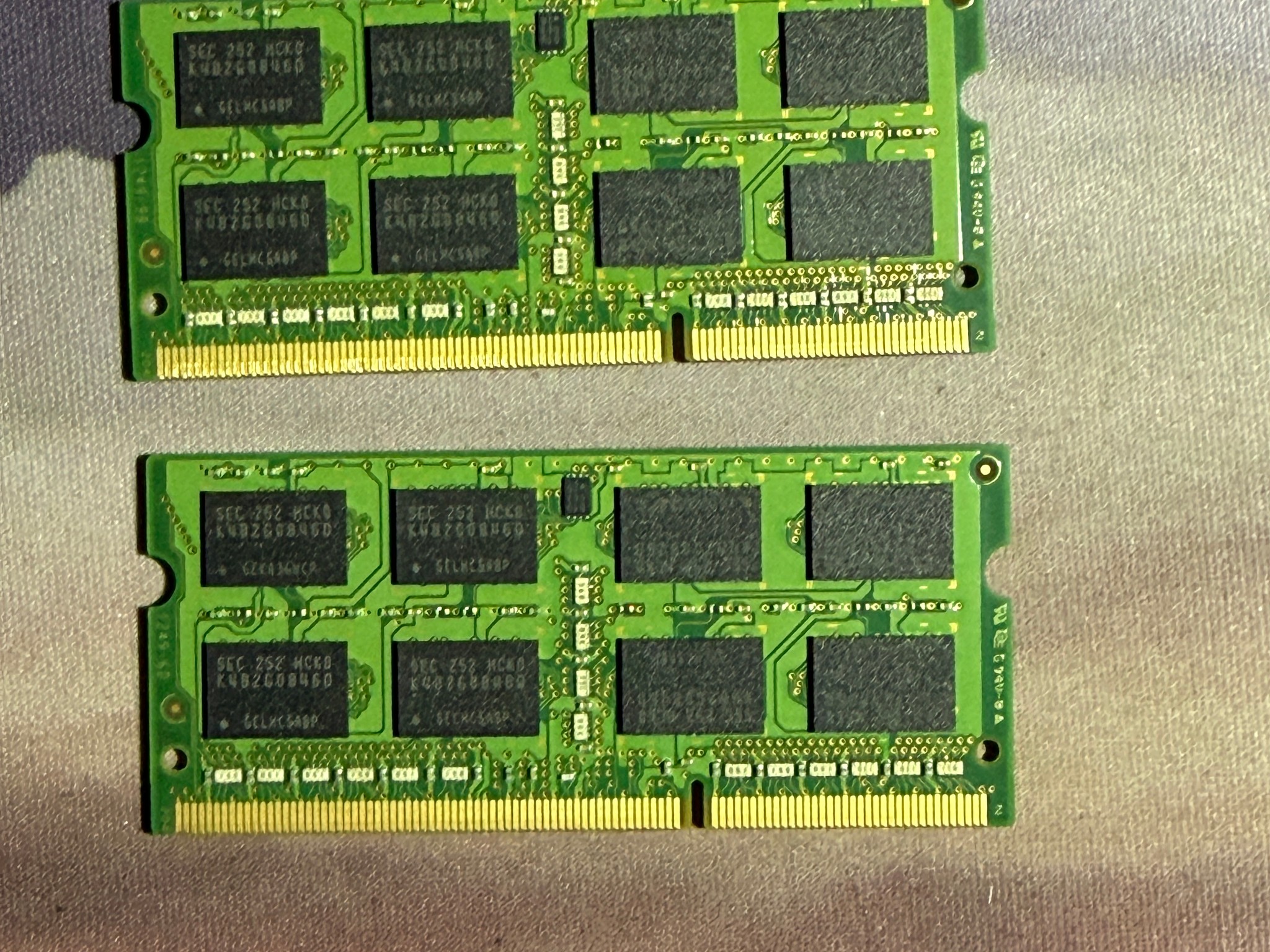 Samsung 8GB (2x4GB) DDR3-1600MHz PC3-12800 SODIMM Laptop RAM Kit - Model M471B5273DH0-CK0