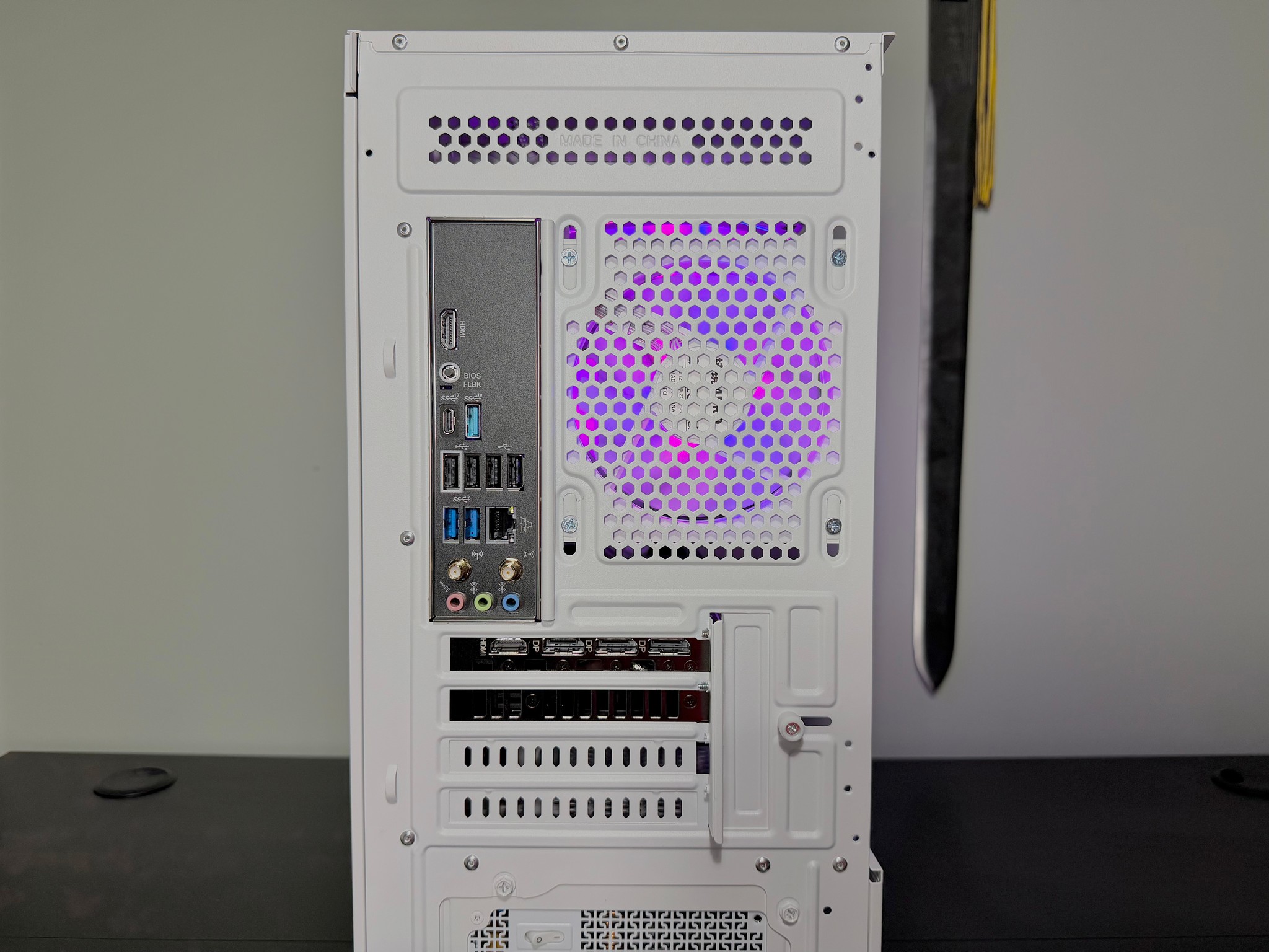 7500X3D | RTX 5060 ti | 16GB DDR5 | 1TB M.2 | RGB Fan Controller Gaming PC