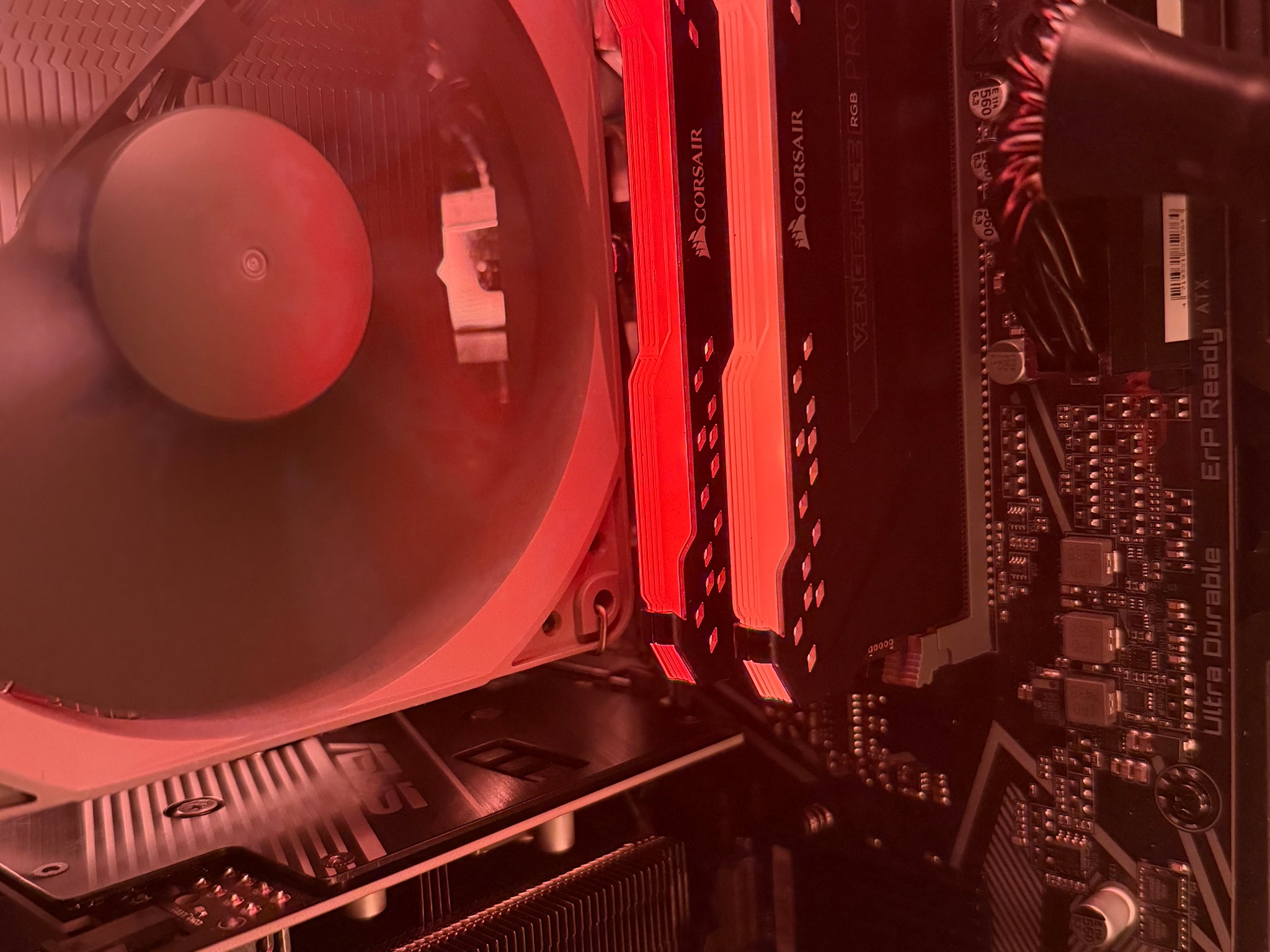 👾 STATIC | RYZEN 5700G | 3060 12GB| 32GB DDR4 | 1TB SSD | BT/WIFI