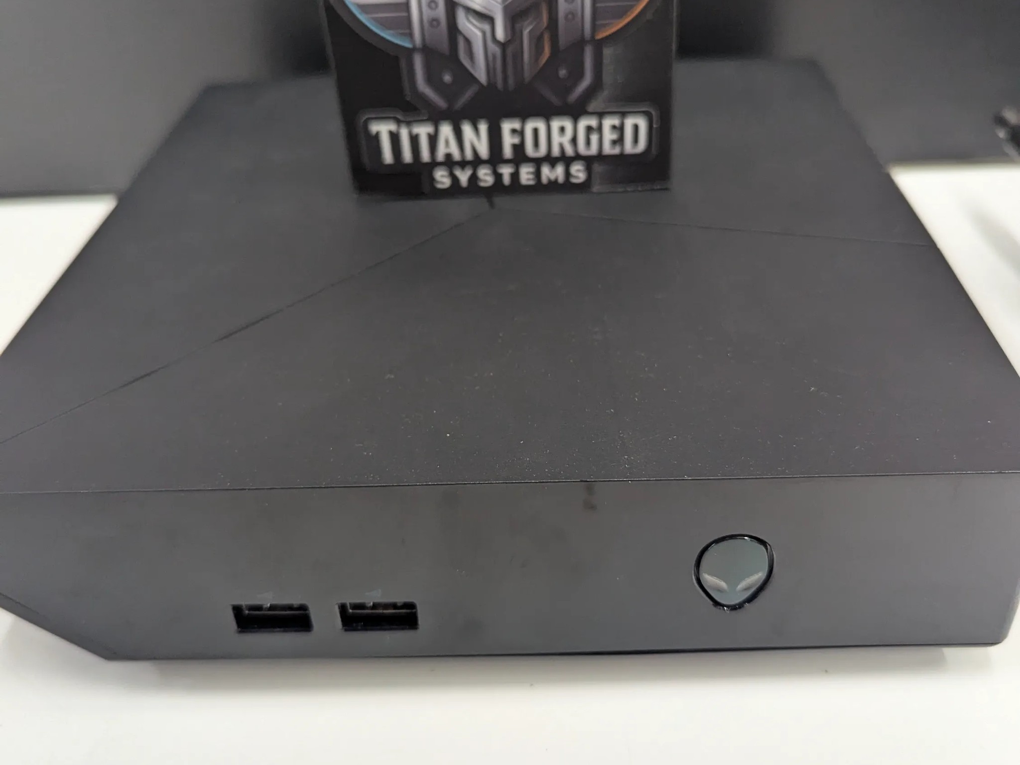 👾 Compact Alienware Mini PC | Windows 8 Activated | Includes Mouse/Keyboard/Power Supply