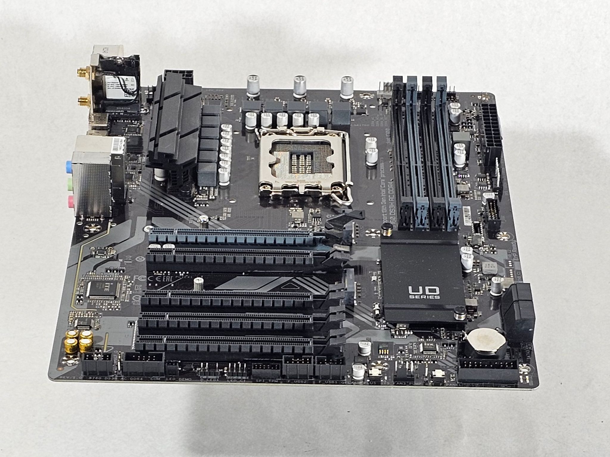 Gigabyte B760 LGA1700 13th Gen Intel DDR4 ATX Motherboard