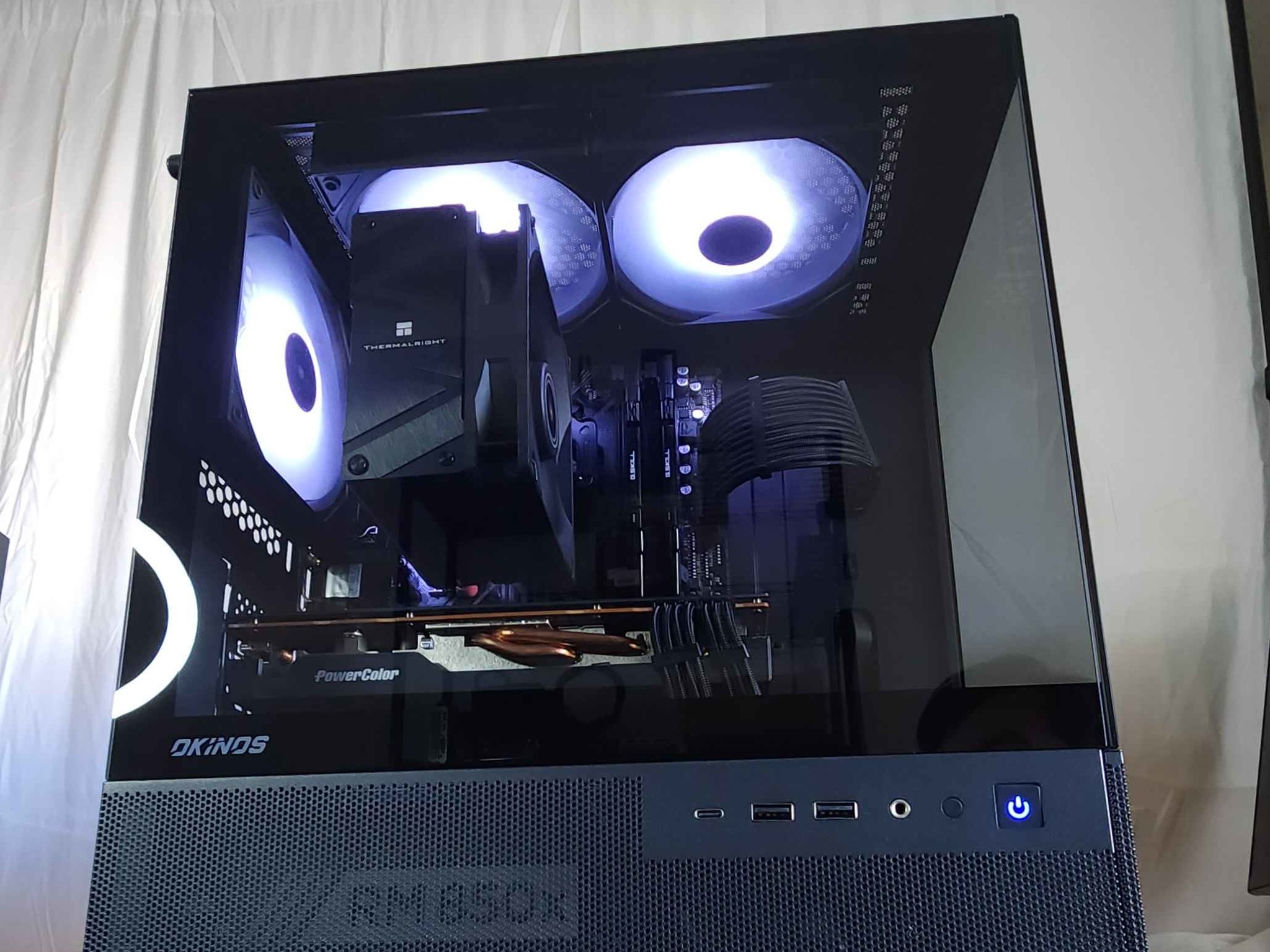 Obsidian core 🌑💻 | Ryzen 5600x | Radeon 6700xt | 32gb | 1tb NVME | 850w | WIFI Included!