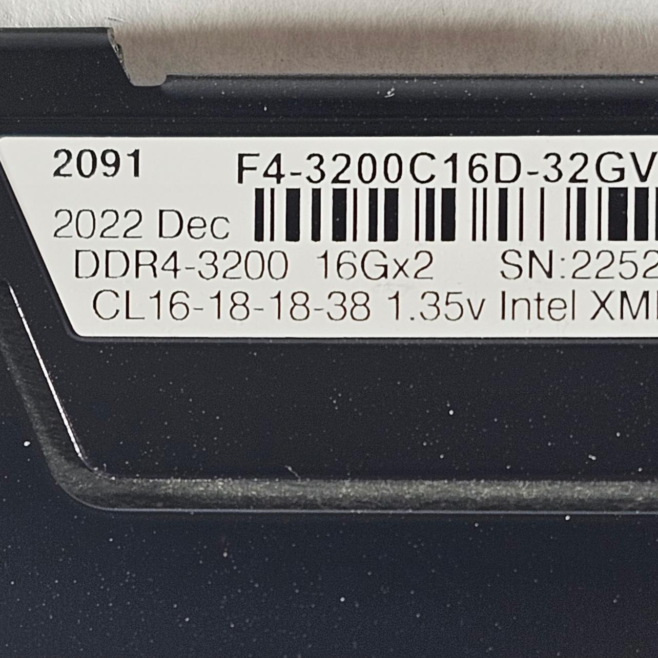 32GB DDR4 (2x16GB) CL16 3200MT/s G.Skill Ripjaws V