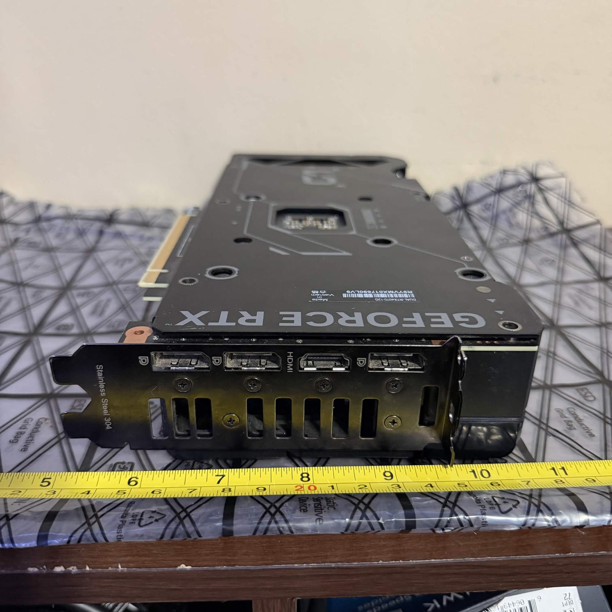 ASUS DUAL OC GeForce RTX 4070