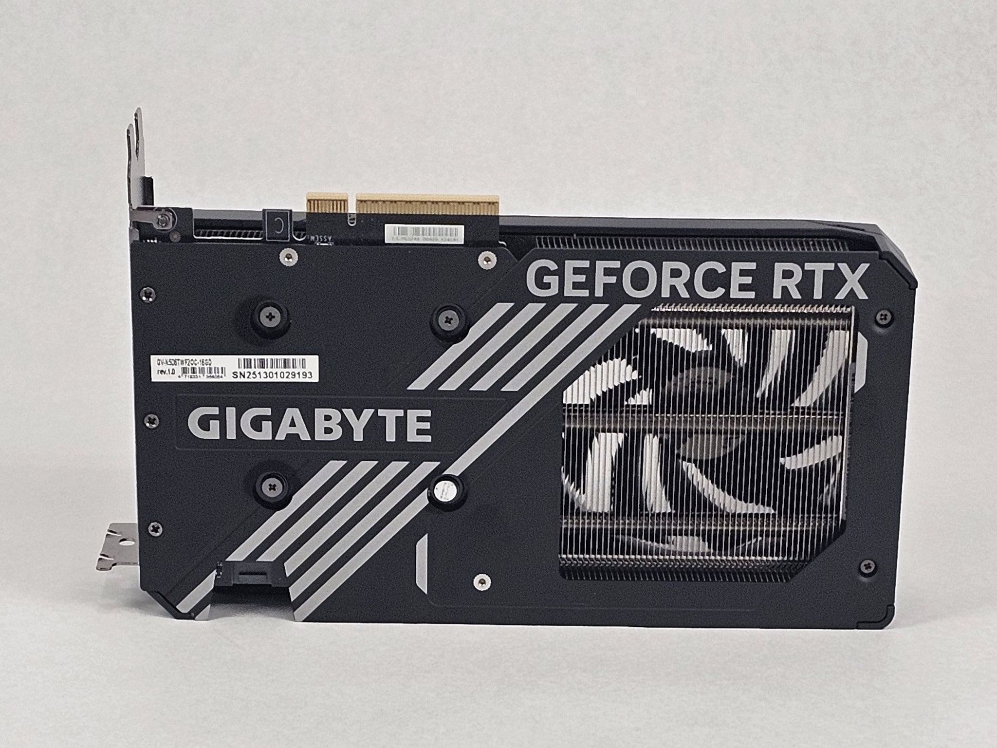 RTX 5060 Ti Gigabyte WINDFORCE OC 16GB