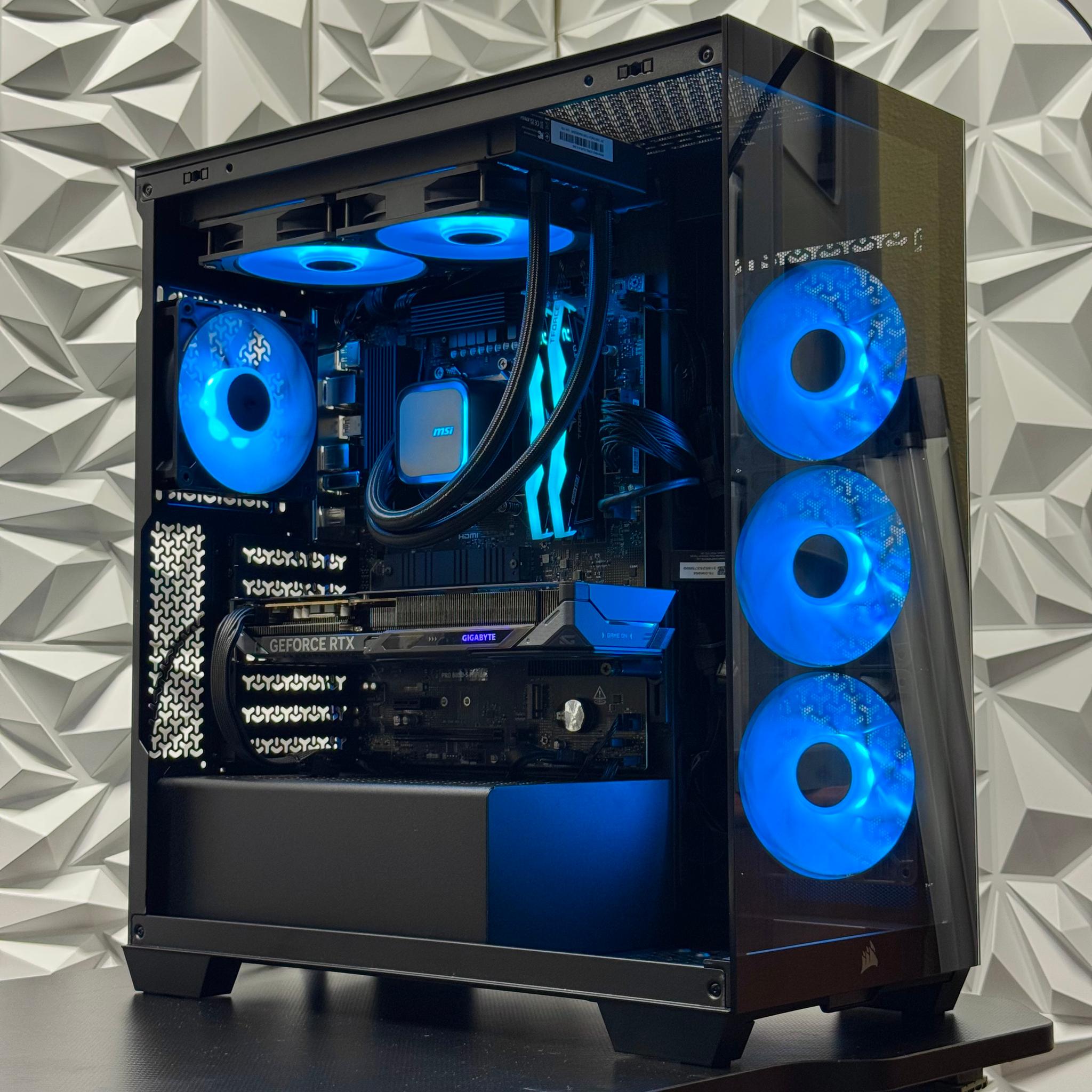 RTX 5060 / Ryzen 5 7600x / 16GB 6000MHz / 1tb Crucial NVME / B850