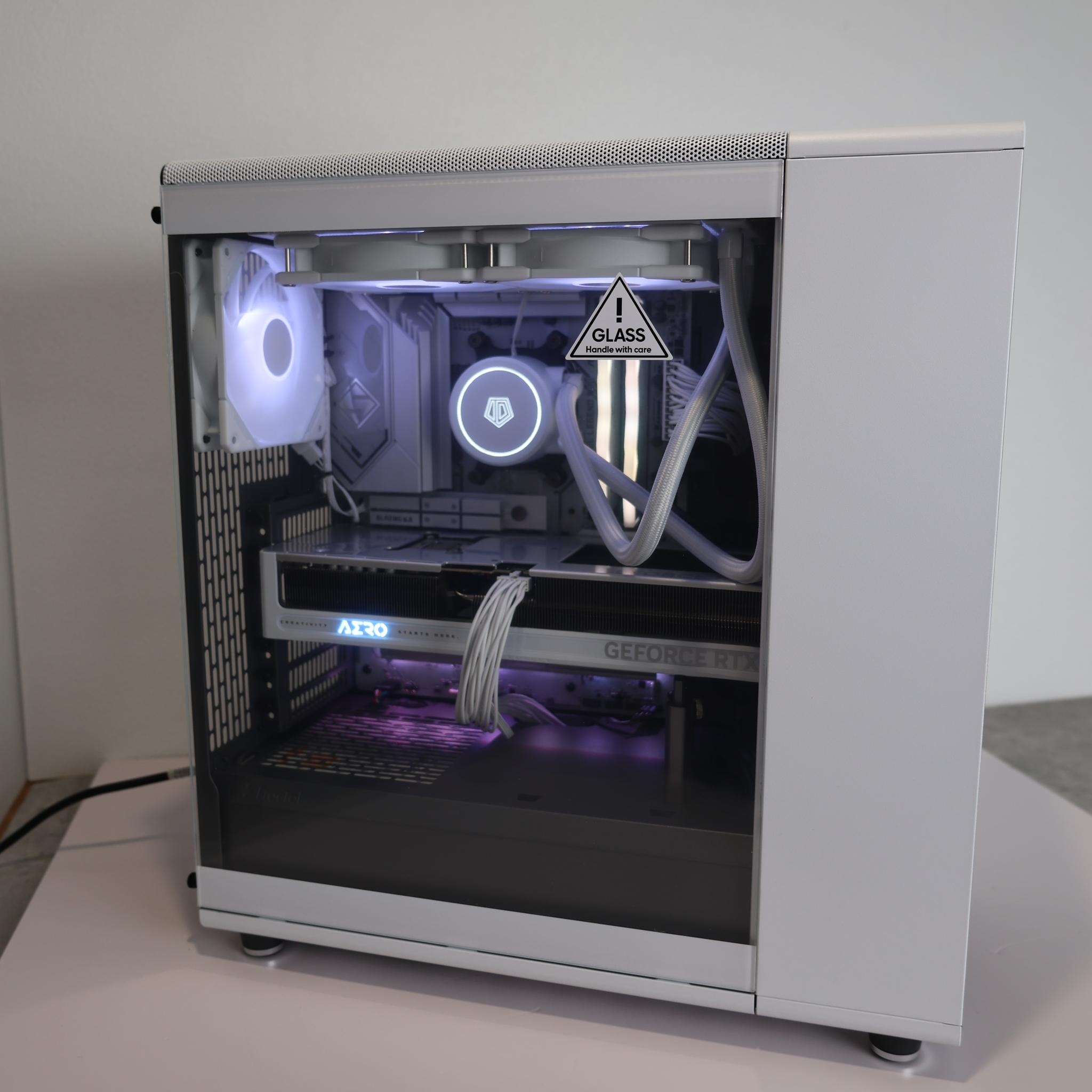 9600x+5070 Fractal North White Build for 1440P/4K gaming