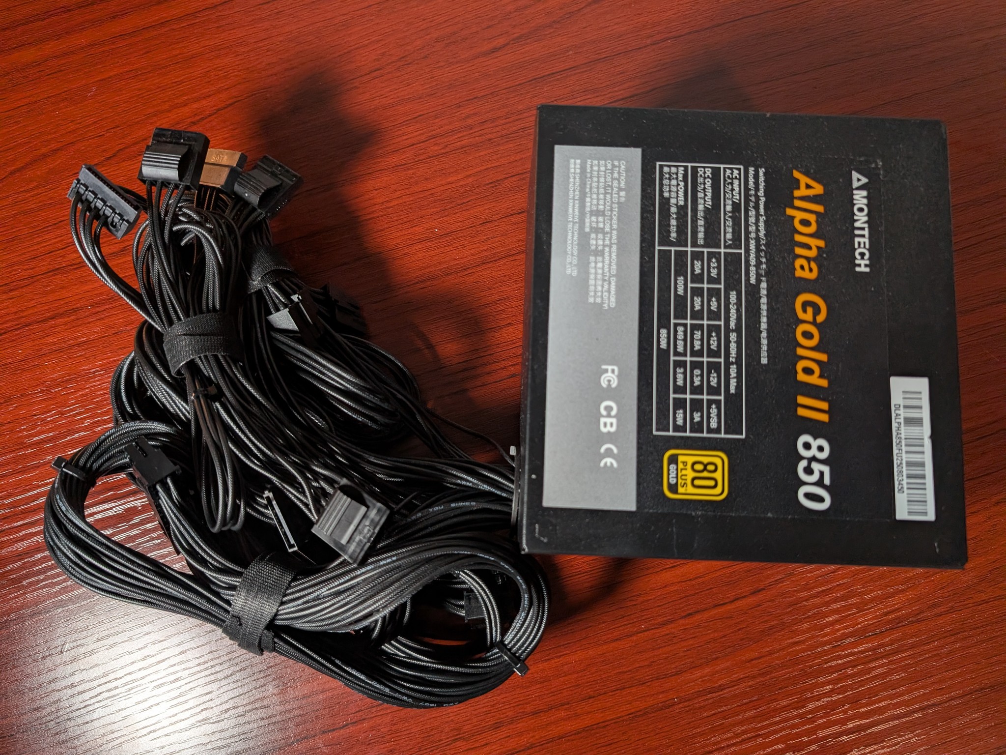 Montech Alpha Gold II 850W Power Supply