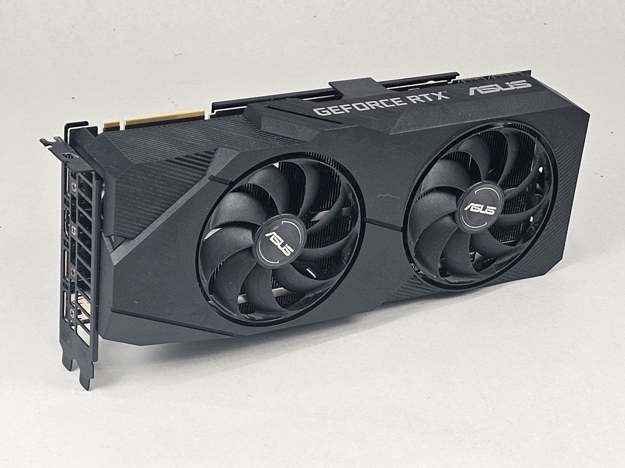 RTX 2070 Super ASUS Dual OC 8GB