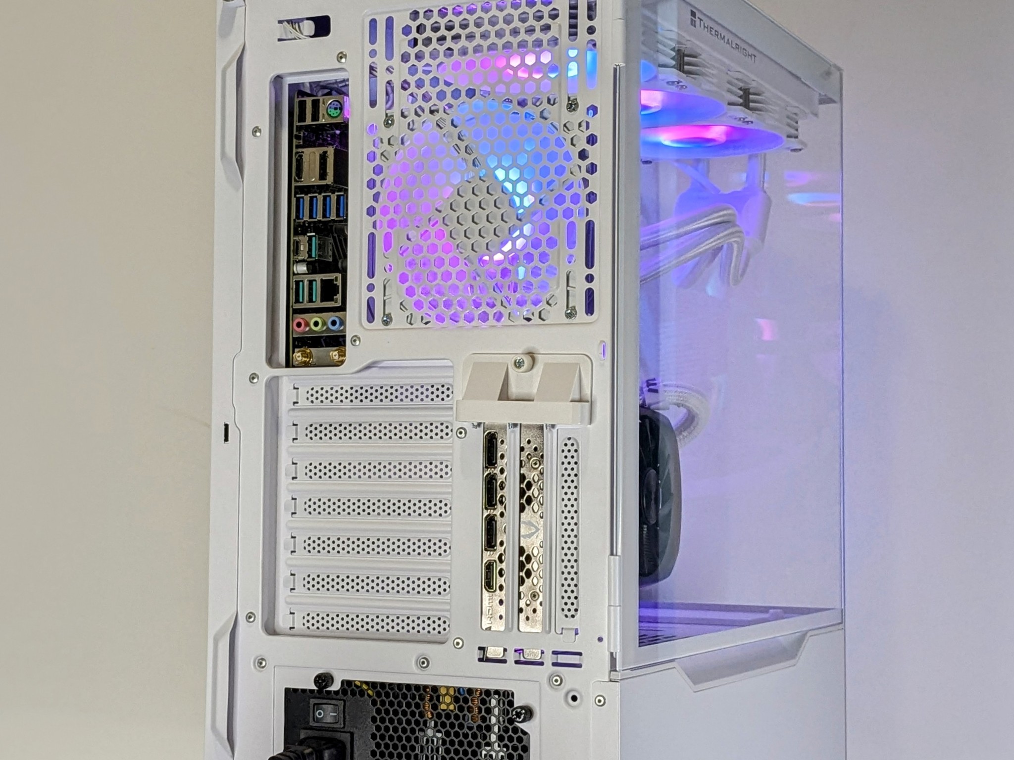 🔥1440p-4K Ray-tracing Gaming Beast⚪️RTX 4070 SUPER⚪️ (AM5)⚪️32GB DDR5 ⚪️1TB NVMe SSD ⚪️Windows 11