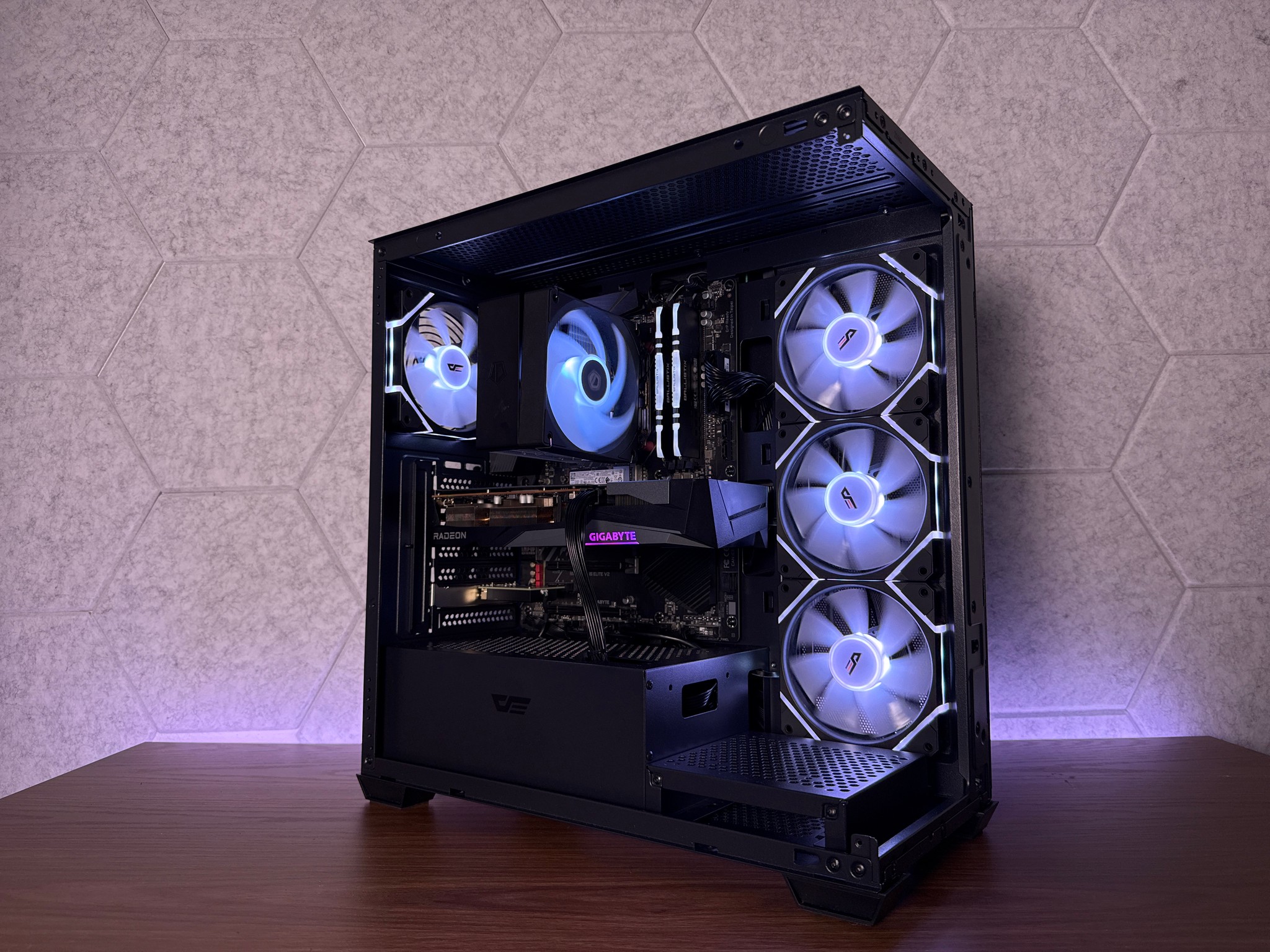 🔥 Budget 1080P Gaming PC | 6600 XT | Ryzen 5 | 16gb Ram | 1TB Nvme | WIFI/BT 🔥