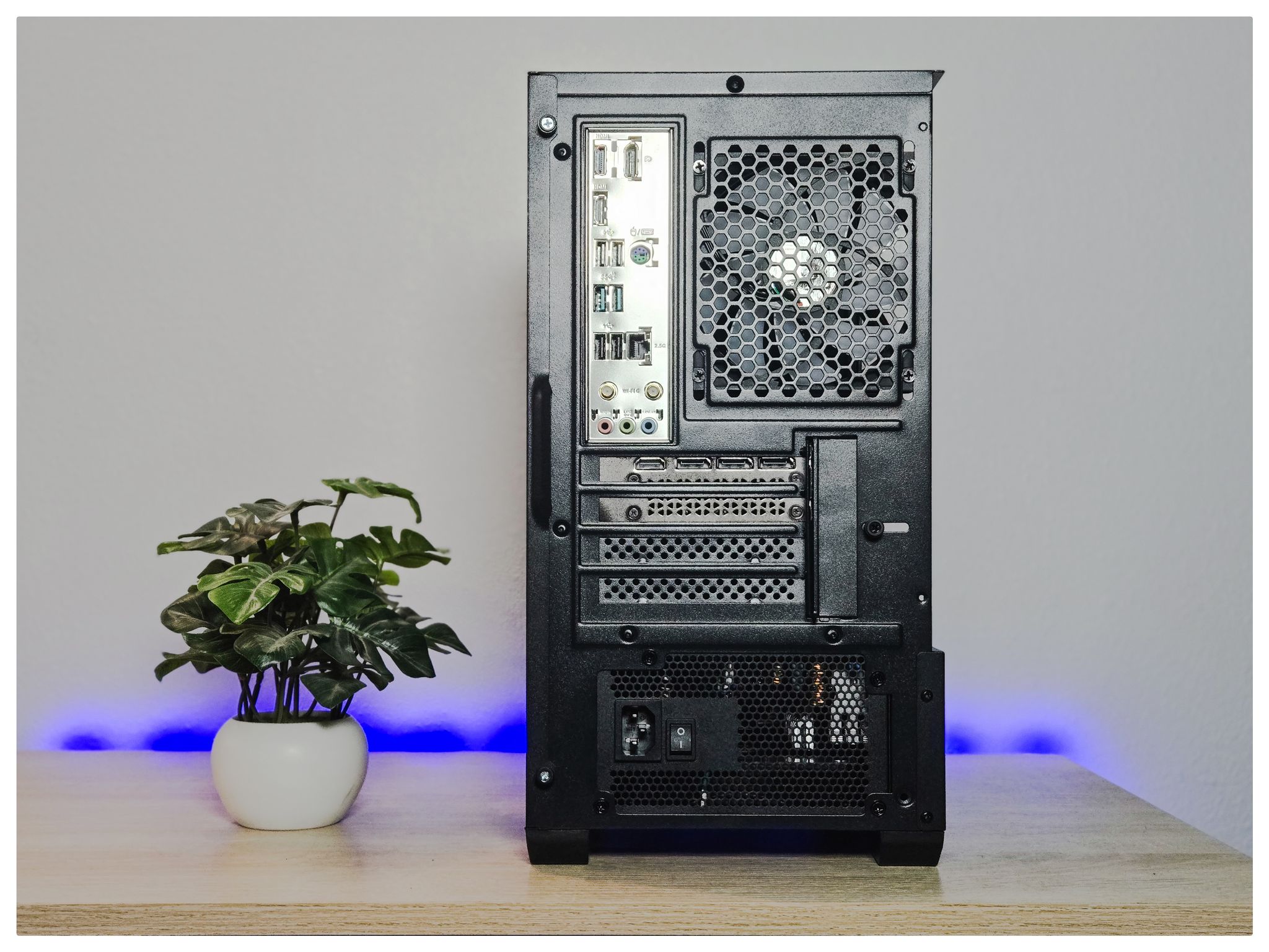 RTX 4060 Ti | Core i5-12600KF | DDR4 | RGB Gaming PC
