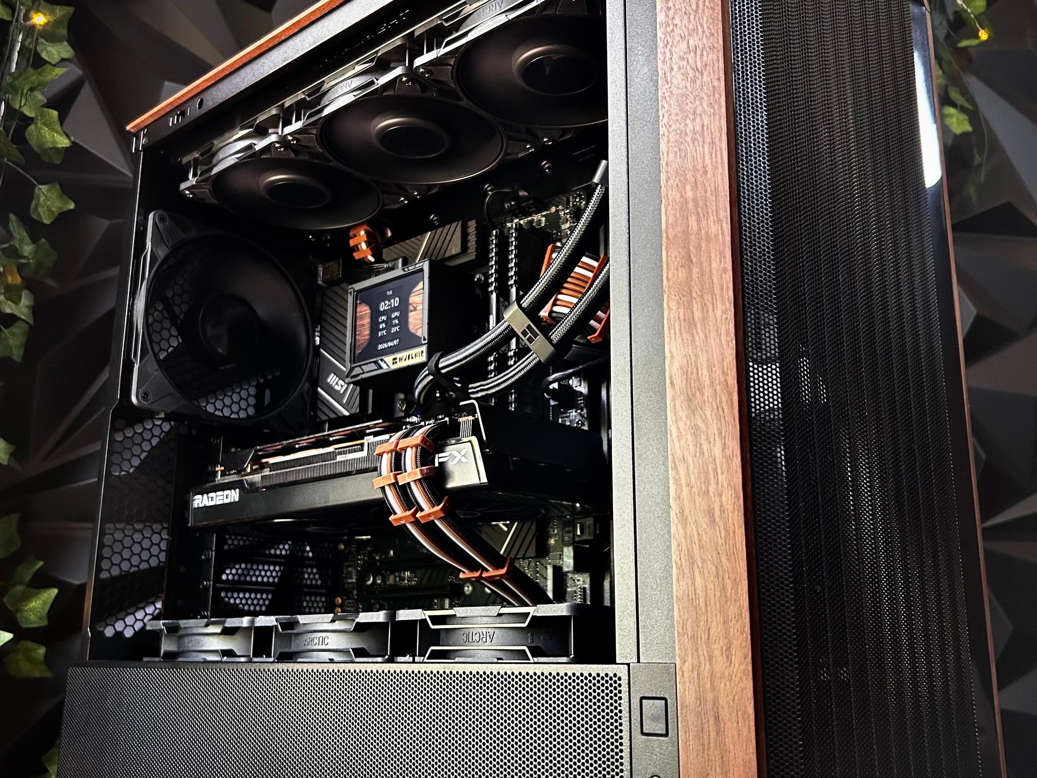 i7 13700K | RX 7700XT 12GB | 64GB DDR4 | 3TB Storage | Digital Display | 1000W | WORKSTAT...