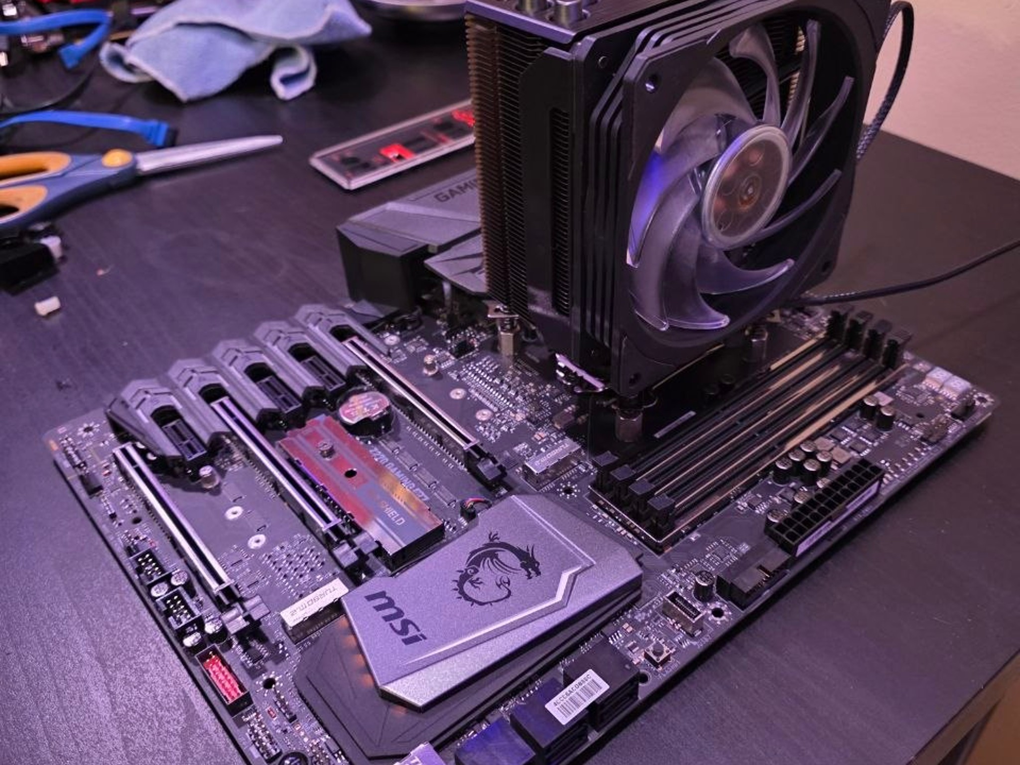 MSI Z270 Gaming M7 | Intel Core i5 7600K w/ CPU Cooler | No RAM