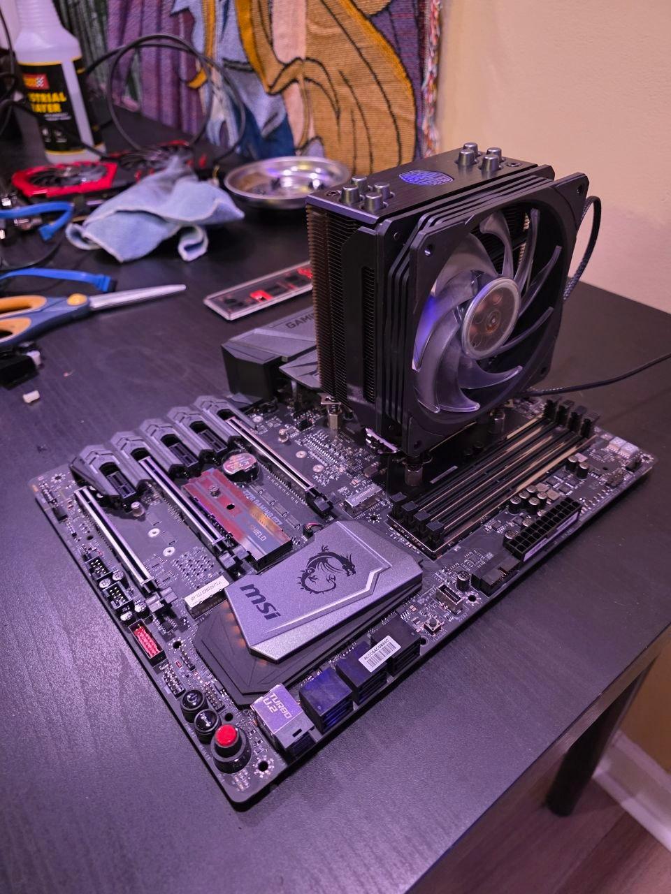 MSI Z270 Gaming M7 | Intel Core i5 7600K w/ CPU Cooler | No RAM