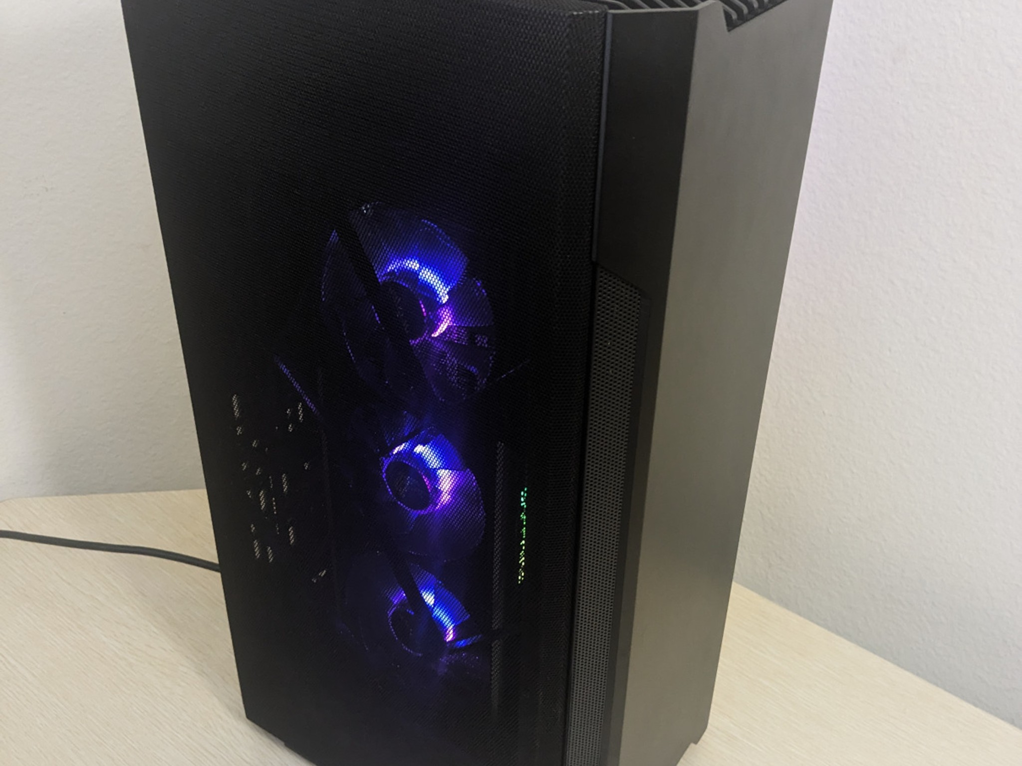 RX 5700XT, i5-10500T Gaming PC (16GB RAM, 1TB SSD, Win11 Pro)