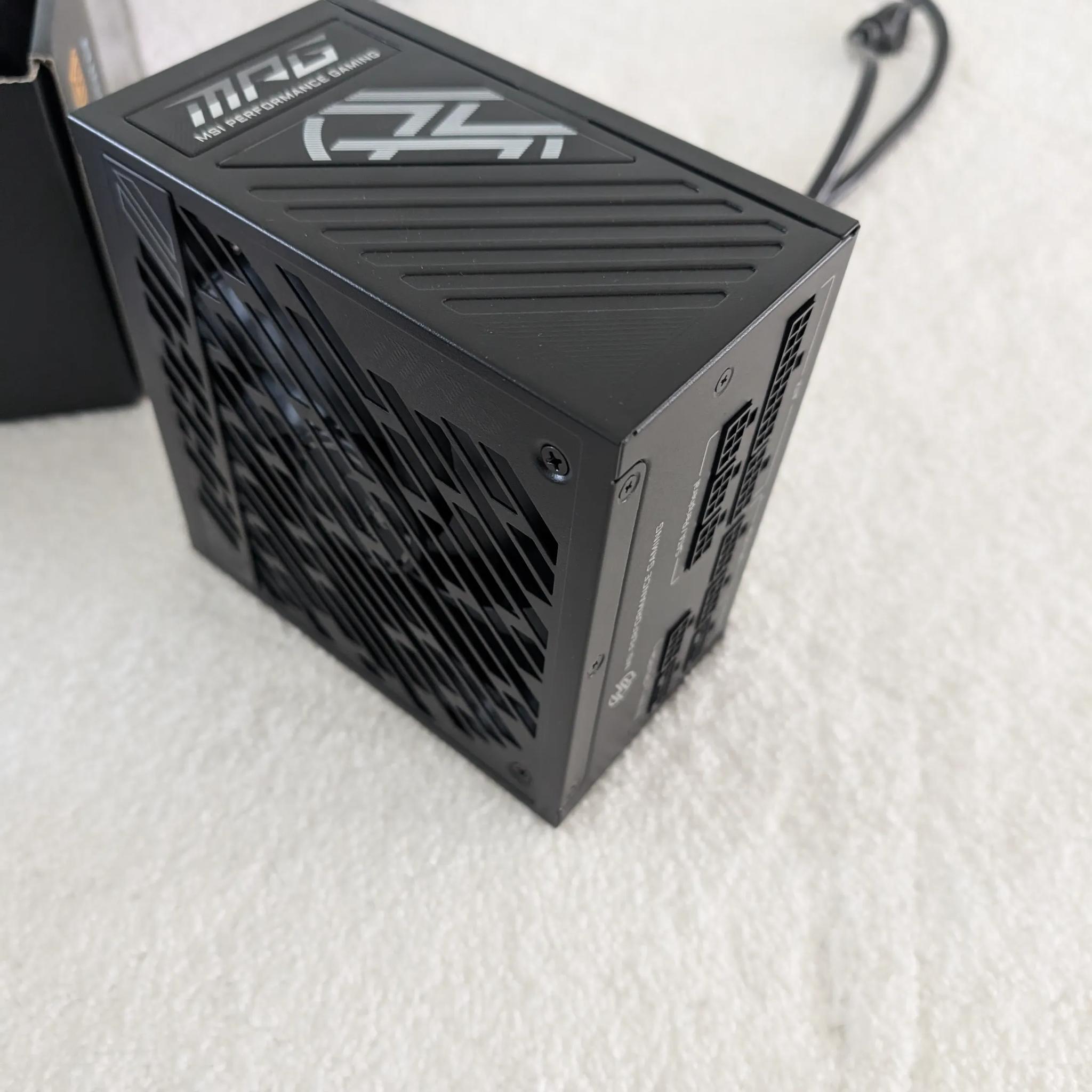 MPG A1000GS PCIE5 1000W Power Supply
