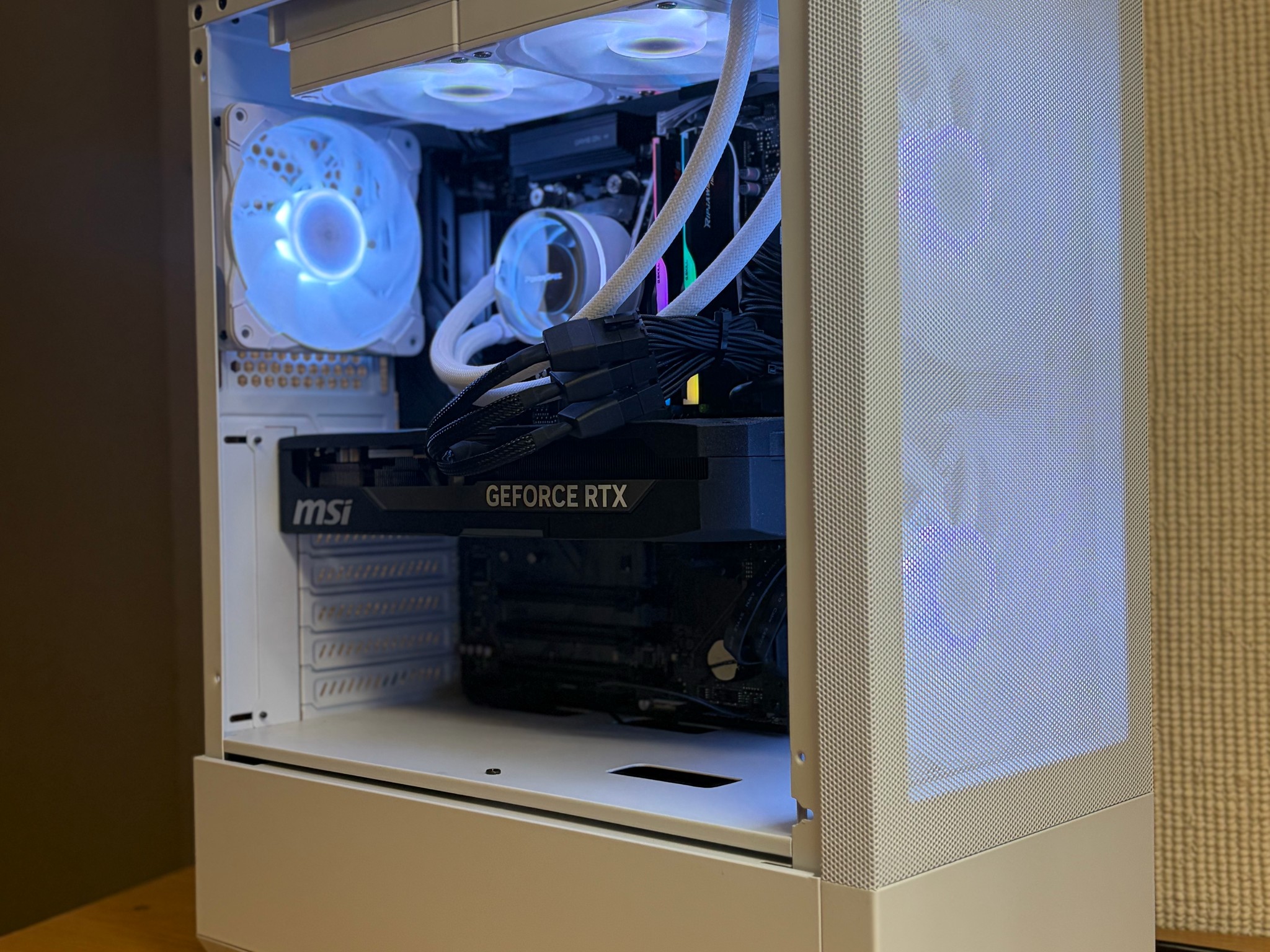 4K Gaming PC | RTX 5080 16GB | Ryzen 7 9800X3D | 32GB DDR5 | 2 TB SSD