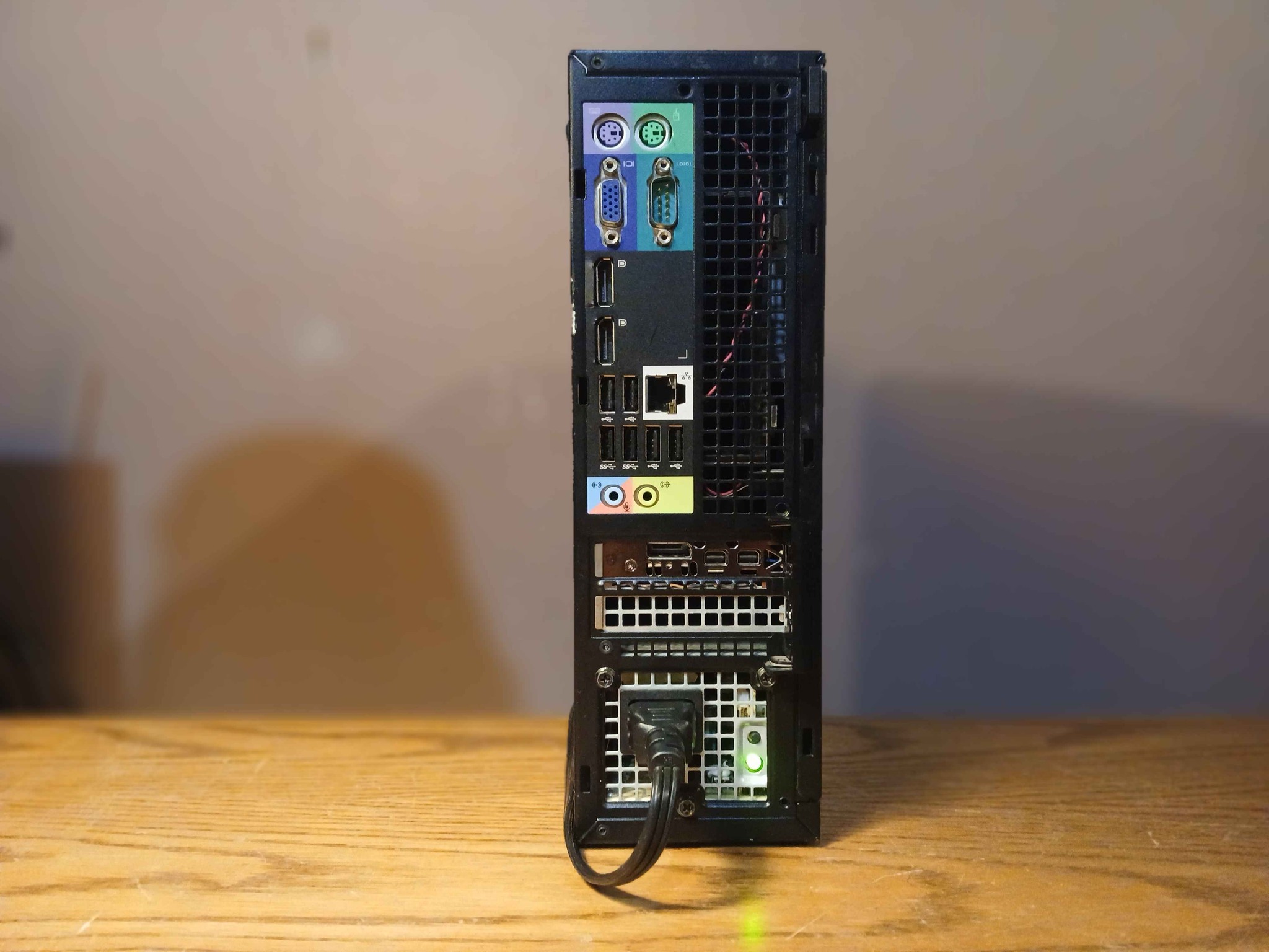 i7-3770* | 16gb RAM | wx 2100 | 240gb SSD | Optiplex 7010