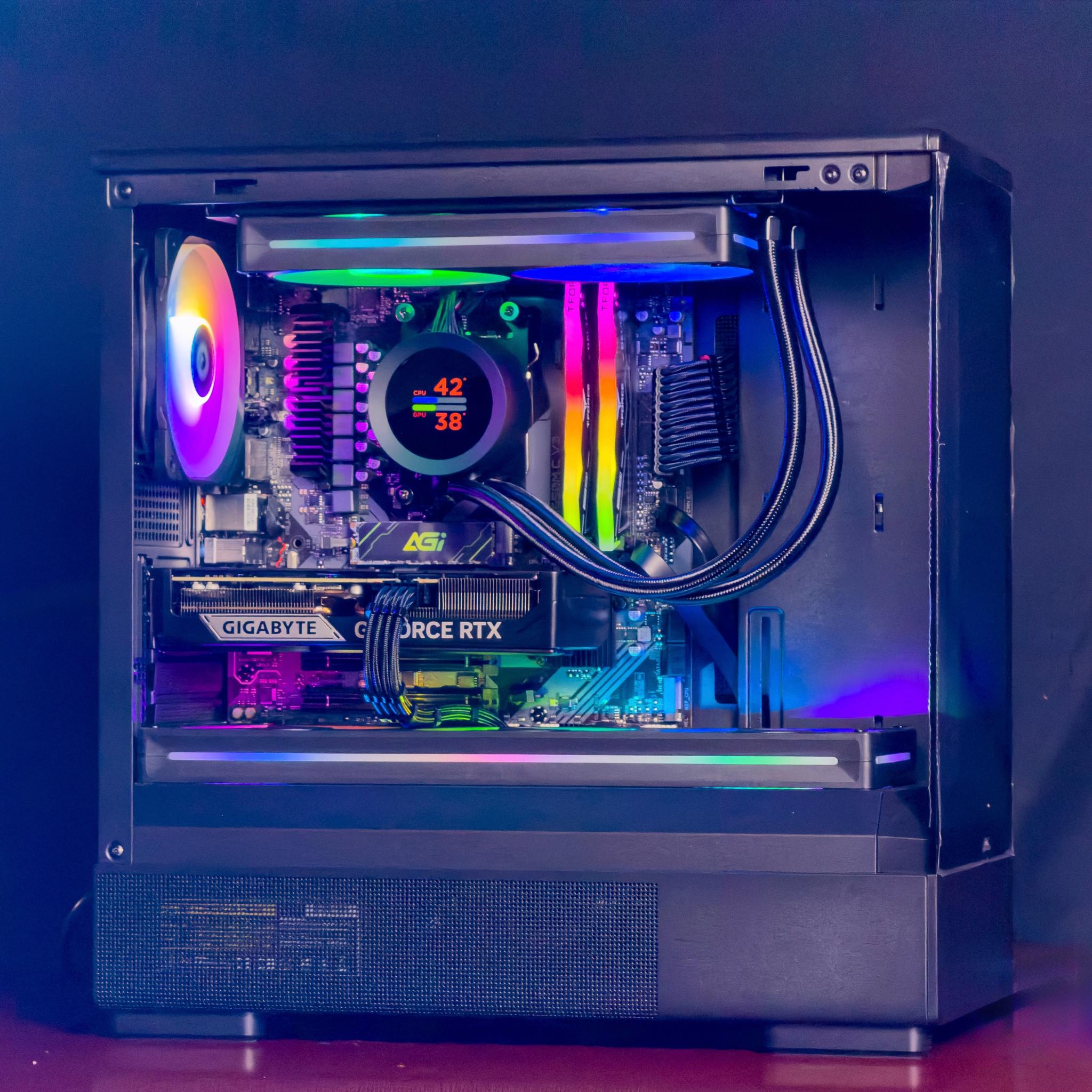 Lumenforge | RTX 5060ti 16gb | R5 7600x | RGB 16gb DDR5 | 1TB SSD