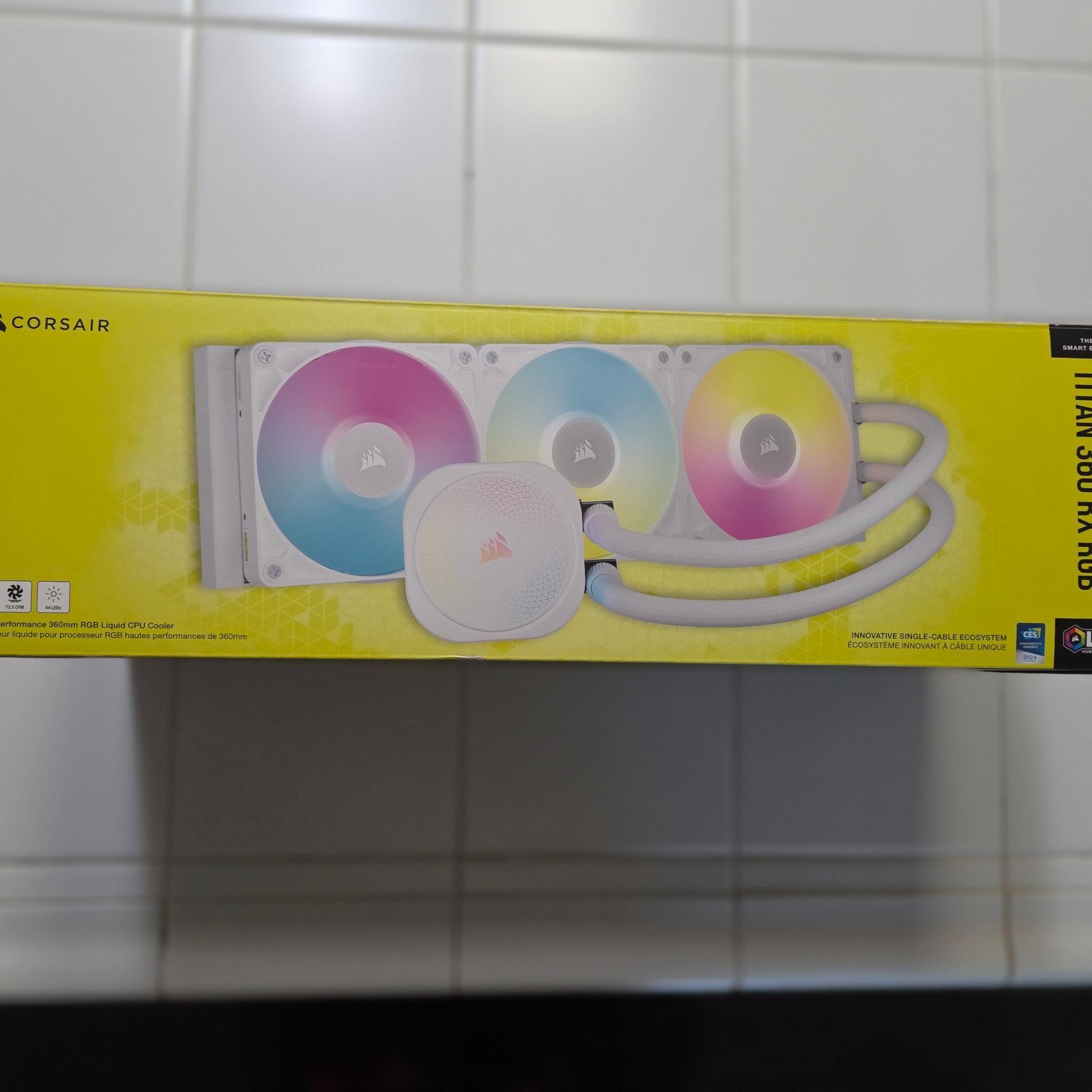 CORSAIR TITAN 360 RX RGB WHITE