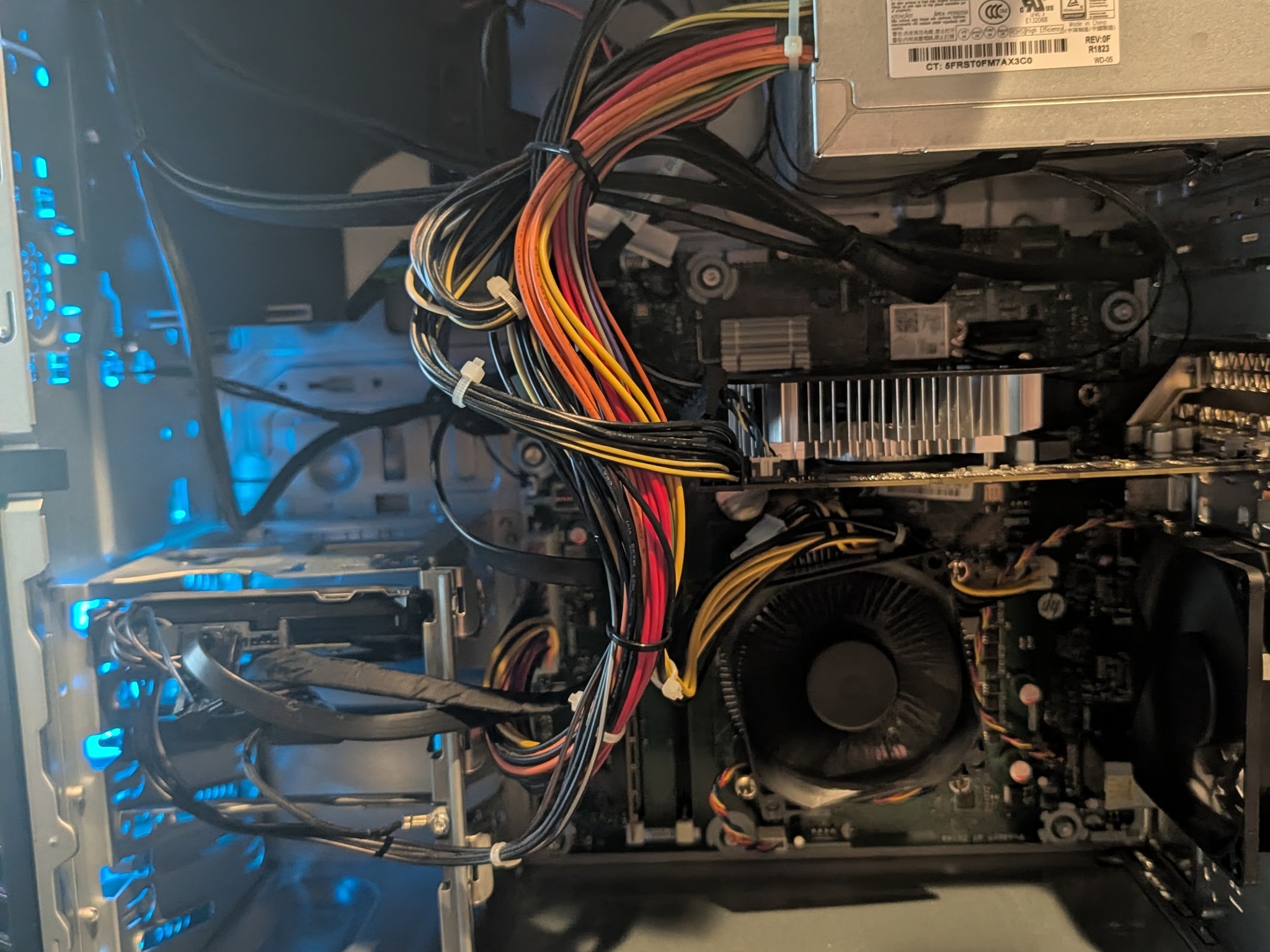HP OMEN gaming PC | I5 7400 | GTX 1060 | 16GB | 1.5 TB SSD/HDD |