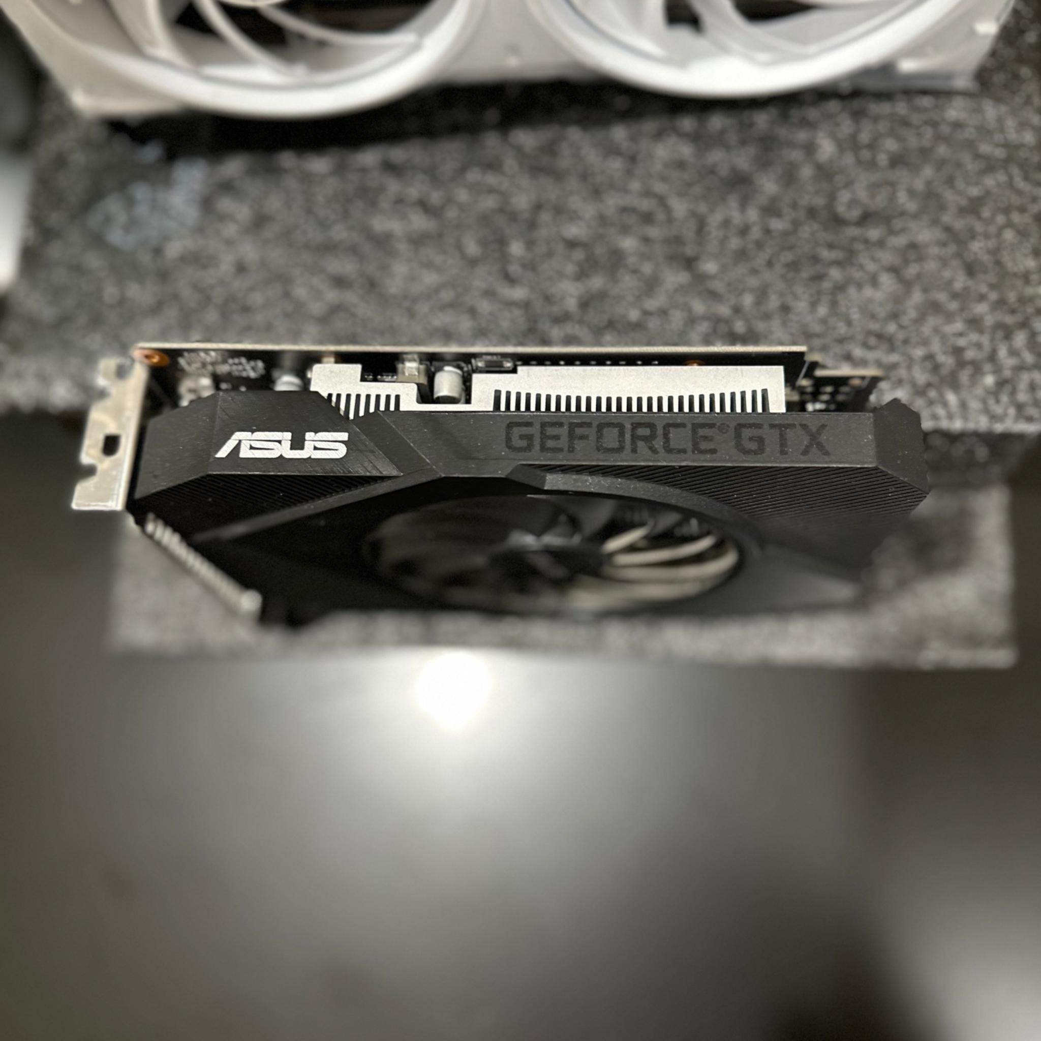 Asus single fan 1650!!