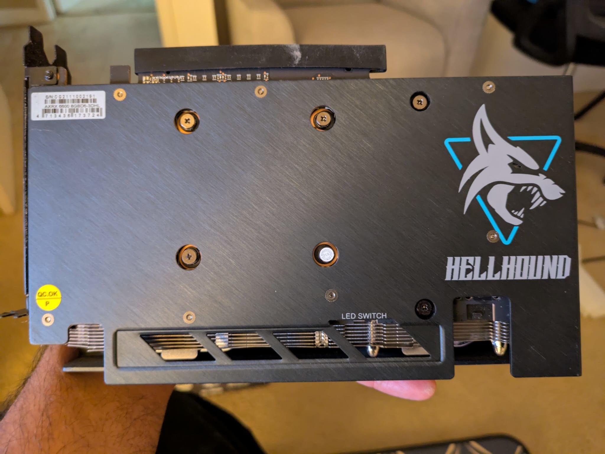 AMD Radeon RX6600 Powercolor Hellhound 8GB