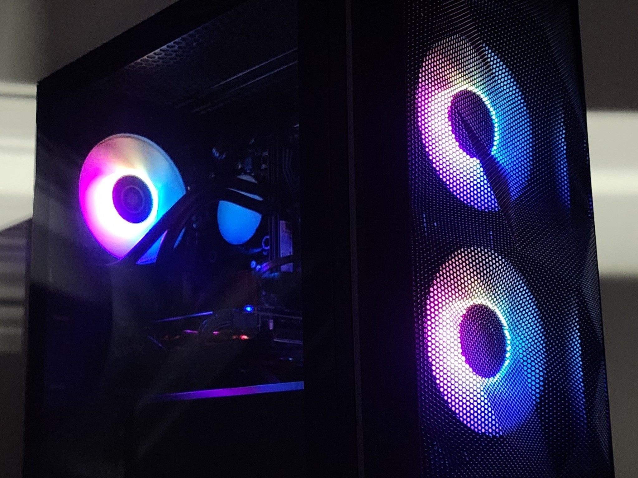 Gaming PC i5-7500 16GB RAM 128GB SSD + 1TB HDD RX 580 8GB Windows 11 Computer