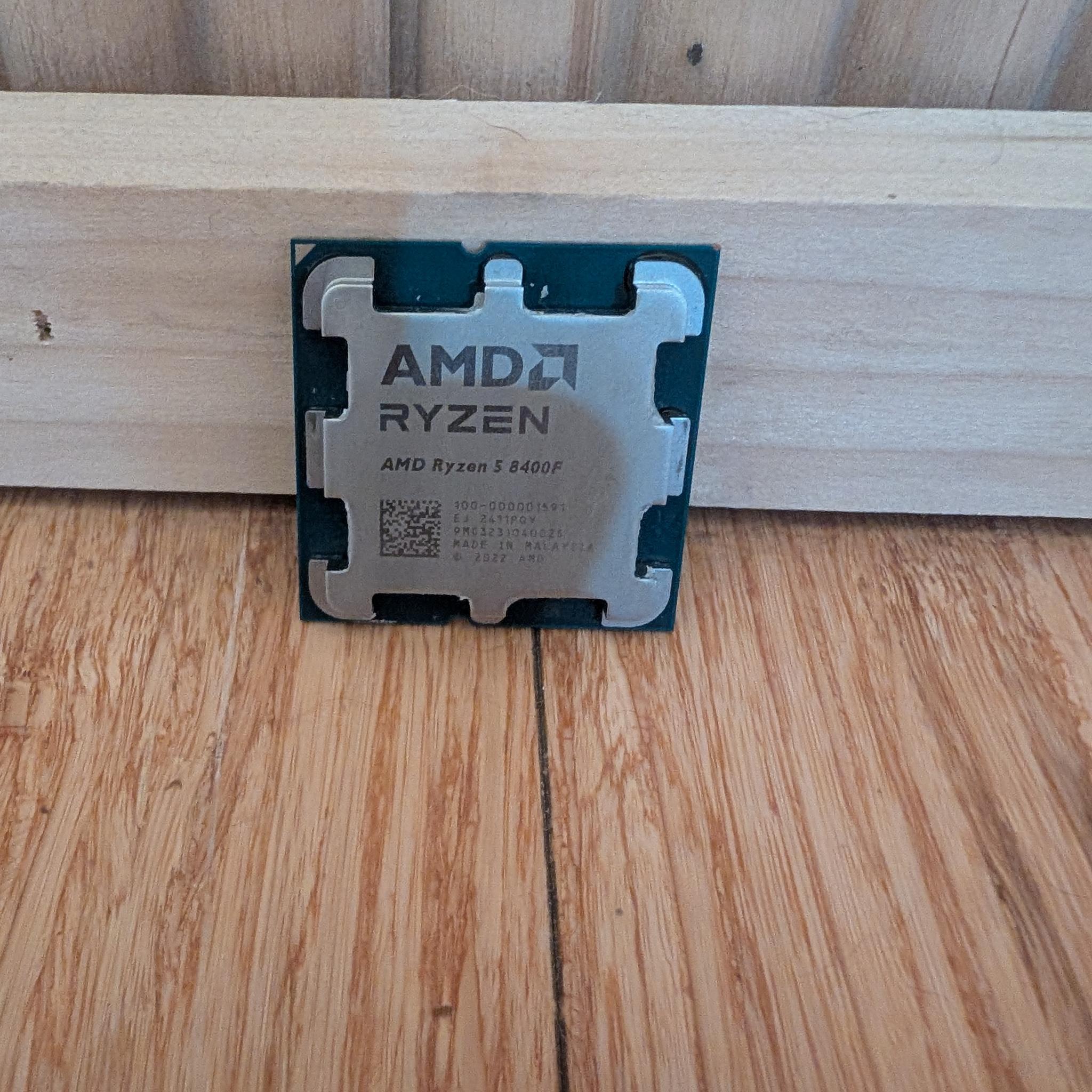 AMD Ryzen 5 8400F