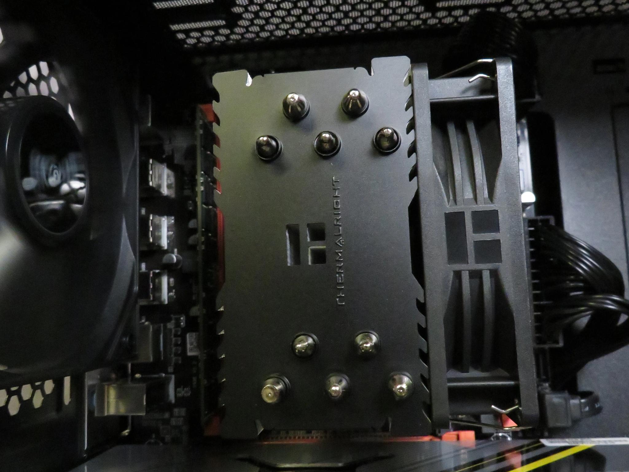 Entry Level Gamer! RX 5700 XT + Intel Xeon E5 2680 V4 + 32 GB DDR4 + 1 TB SSD