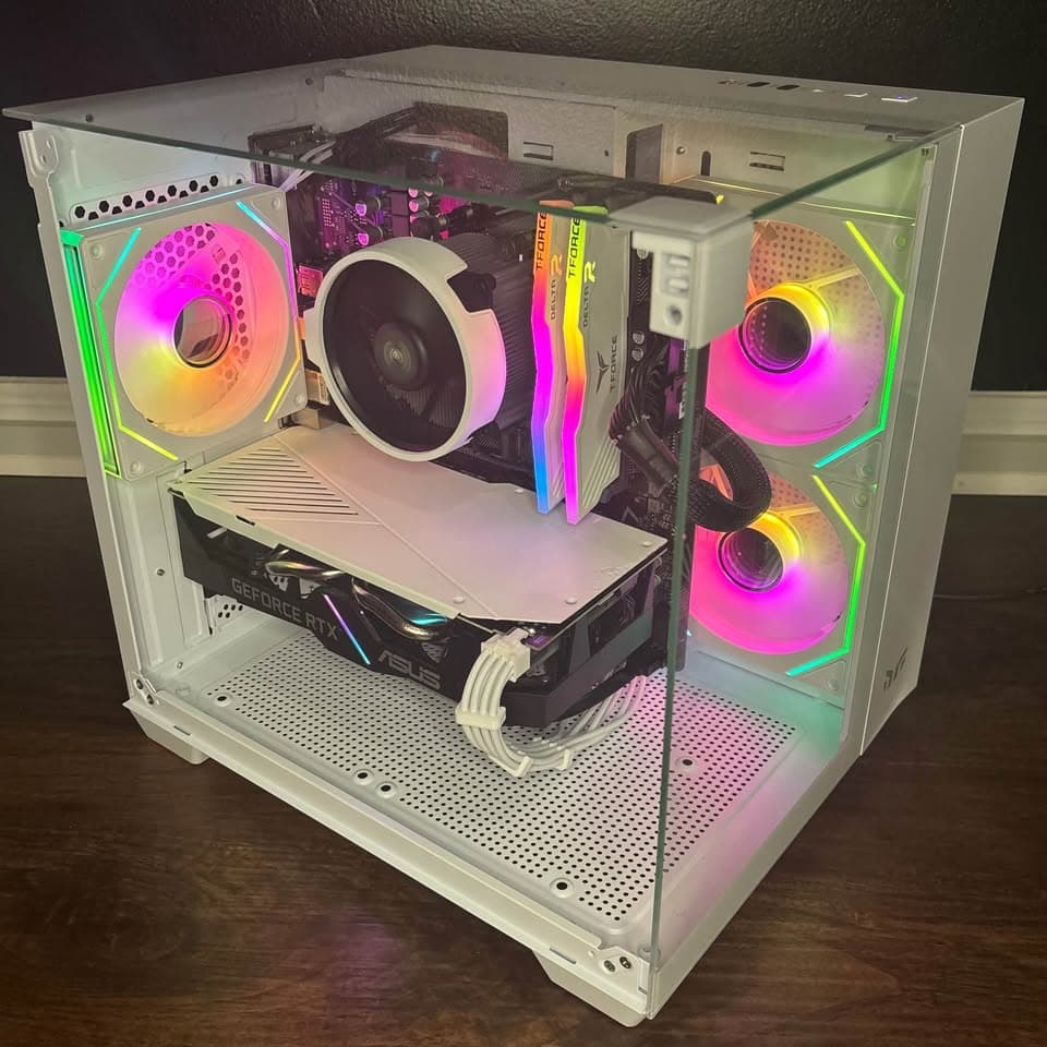 White Gaming PC (RTX 2060 6GB + AMD Ryzen 7 2700 + 16GB DDR4 + SSD + HDD)