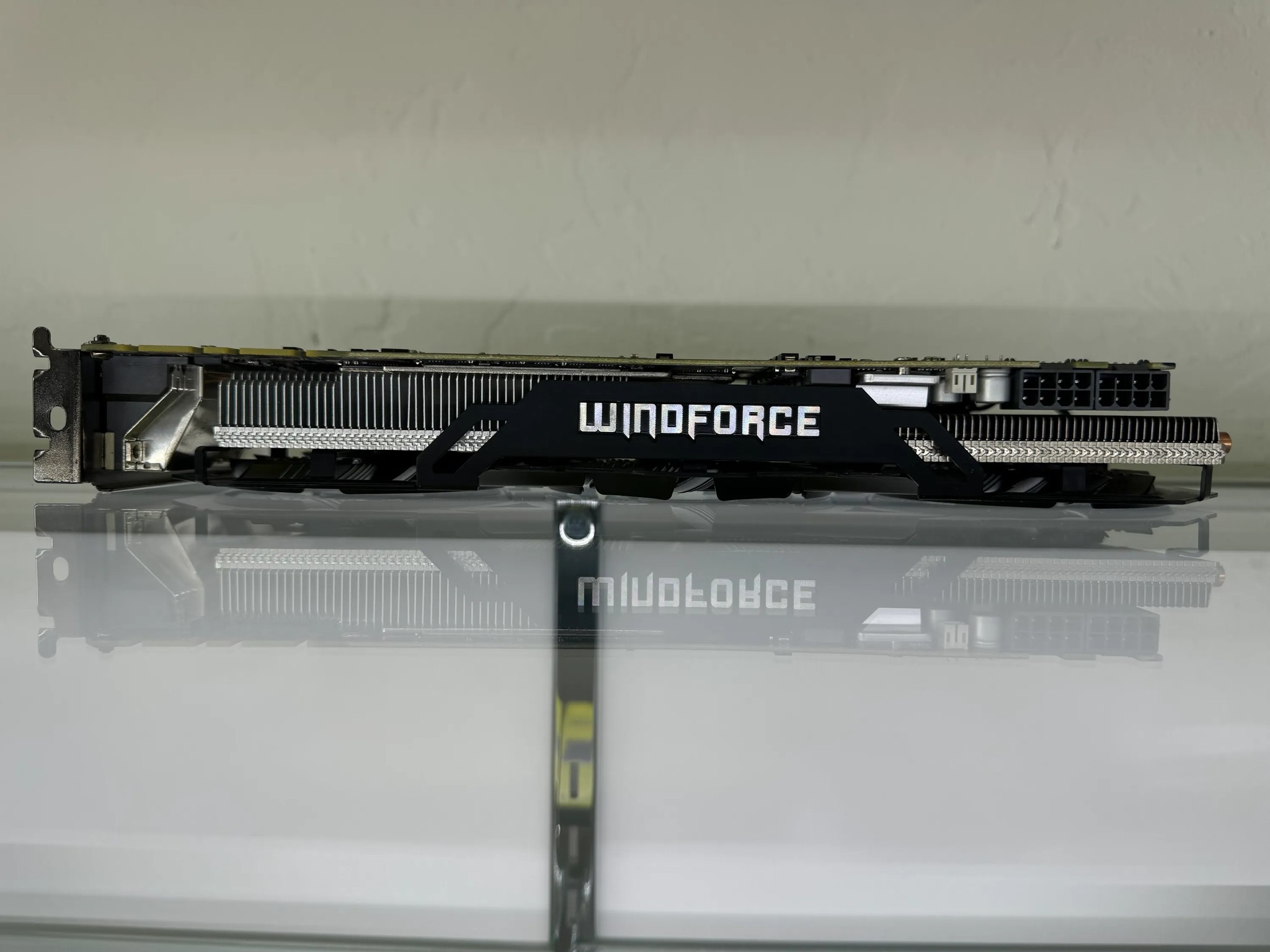 GIGABYTE GeForce GTX 980 WINDFORCE 3X OC EDITION 4GB Graphics Card (Refurbished)