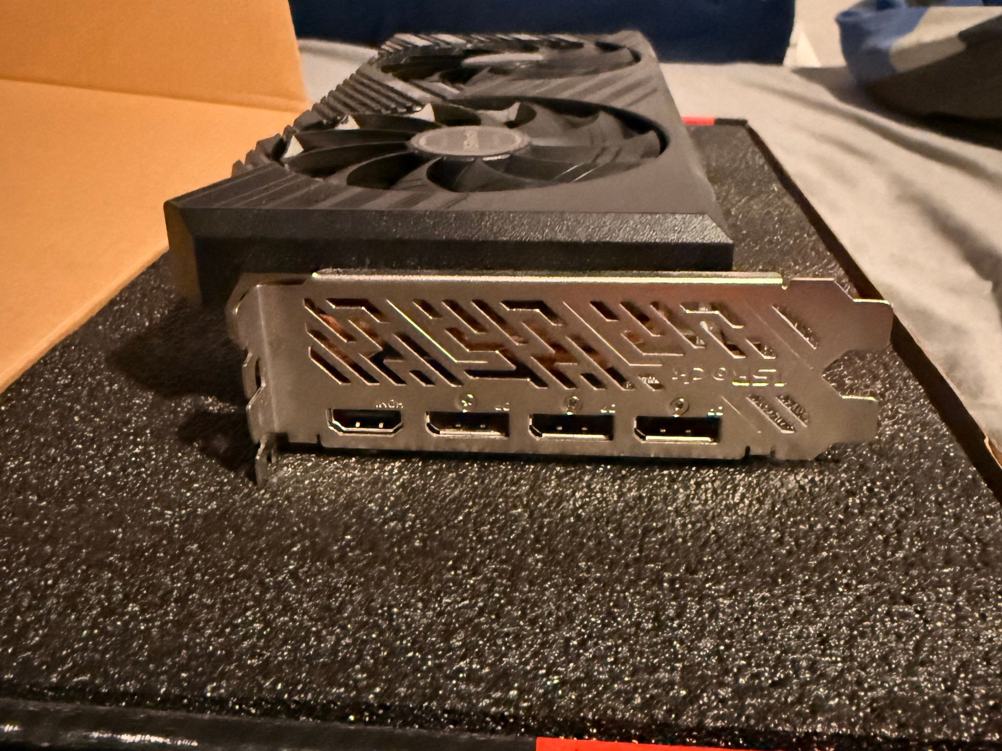 ASRock Challenger OC Radeon RX 7800 XT