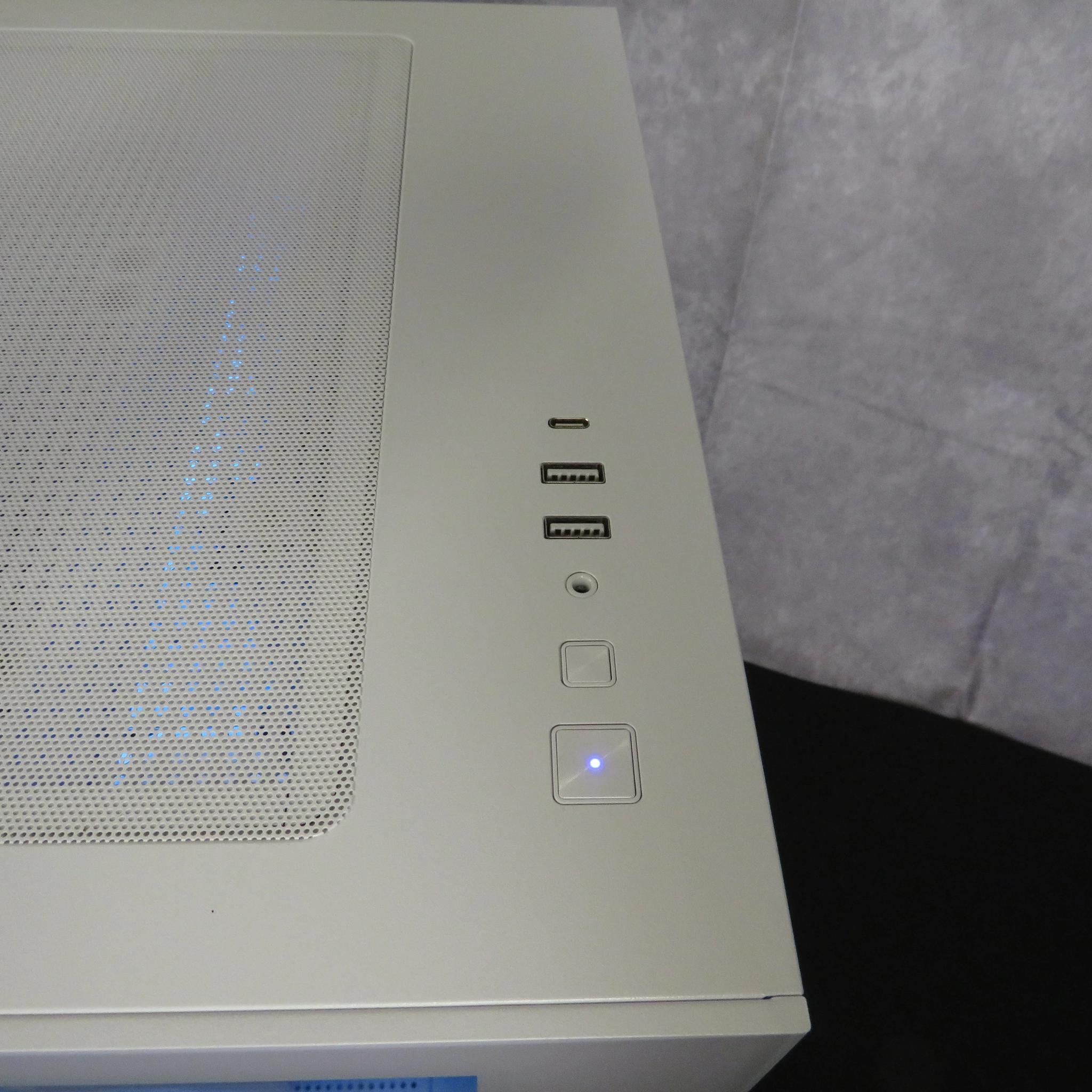 Mid Range RTX 5060 GAMER! Ryzen 7 5800XT + RTX 5060 + 32 GB DDR4 + 1 TB NVME