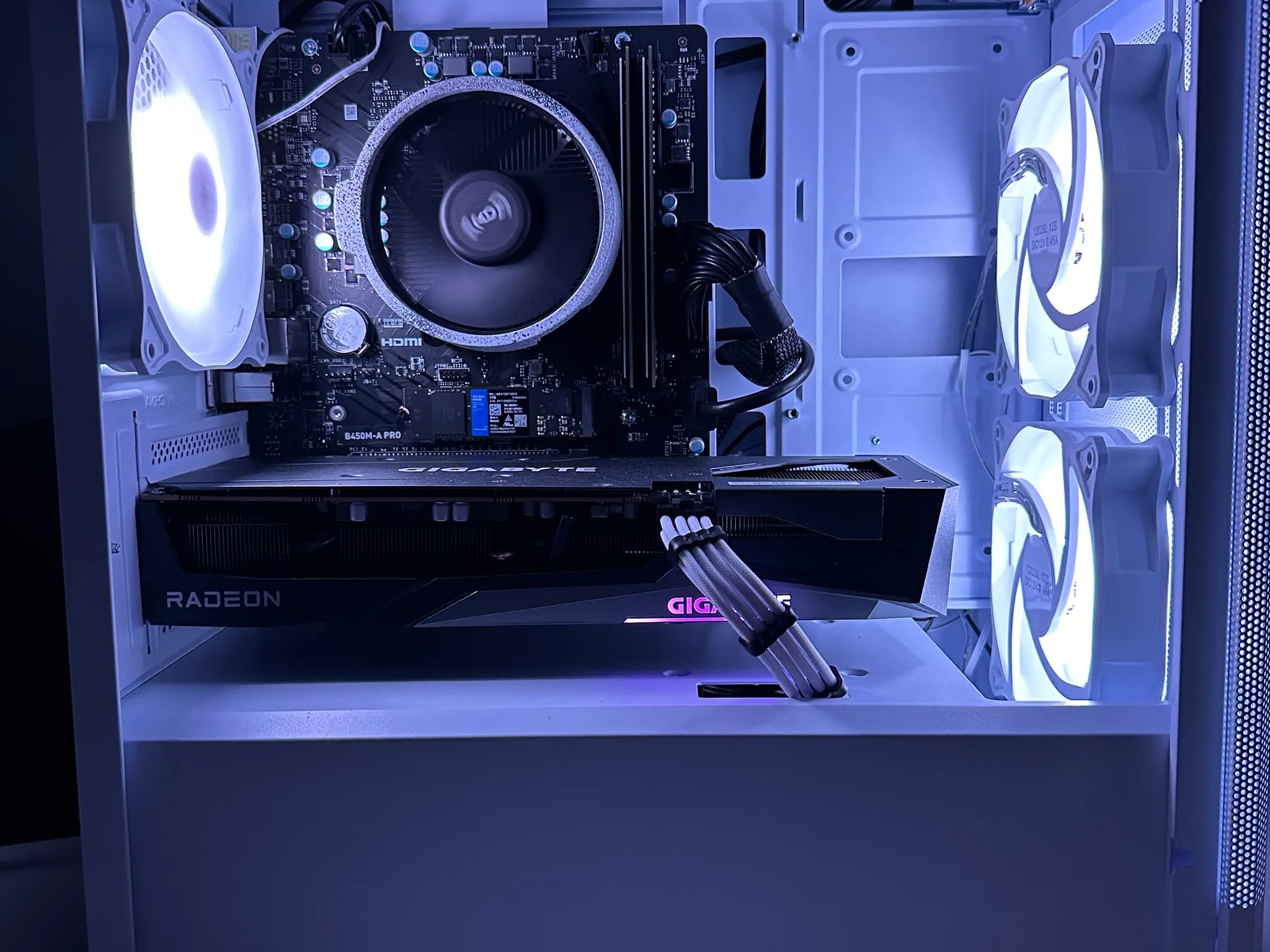 Budget Beast 🌌|Ryzen 5 5500| RX 7600| 16GB DDR4-3600 CL18| 1TB SSD | Win10