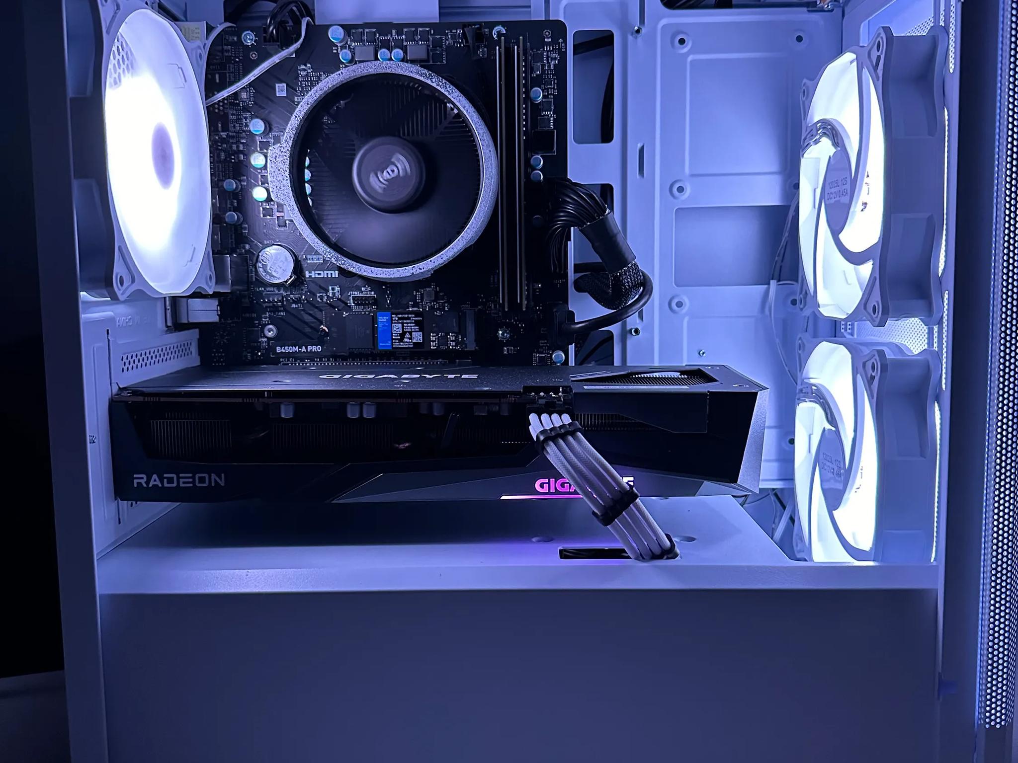 Budget Beast 🌌|Ryzen 5 5500| RX 7600| 16GB DDR4-3600 CL18| 1TB SSD | Win10