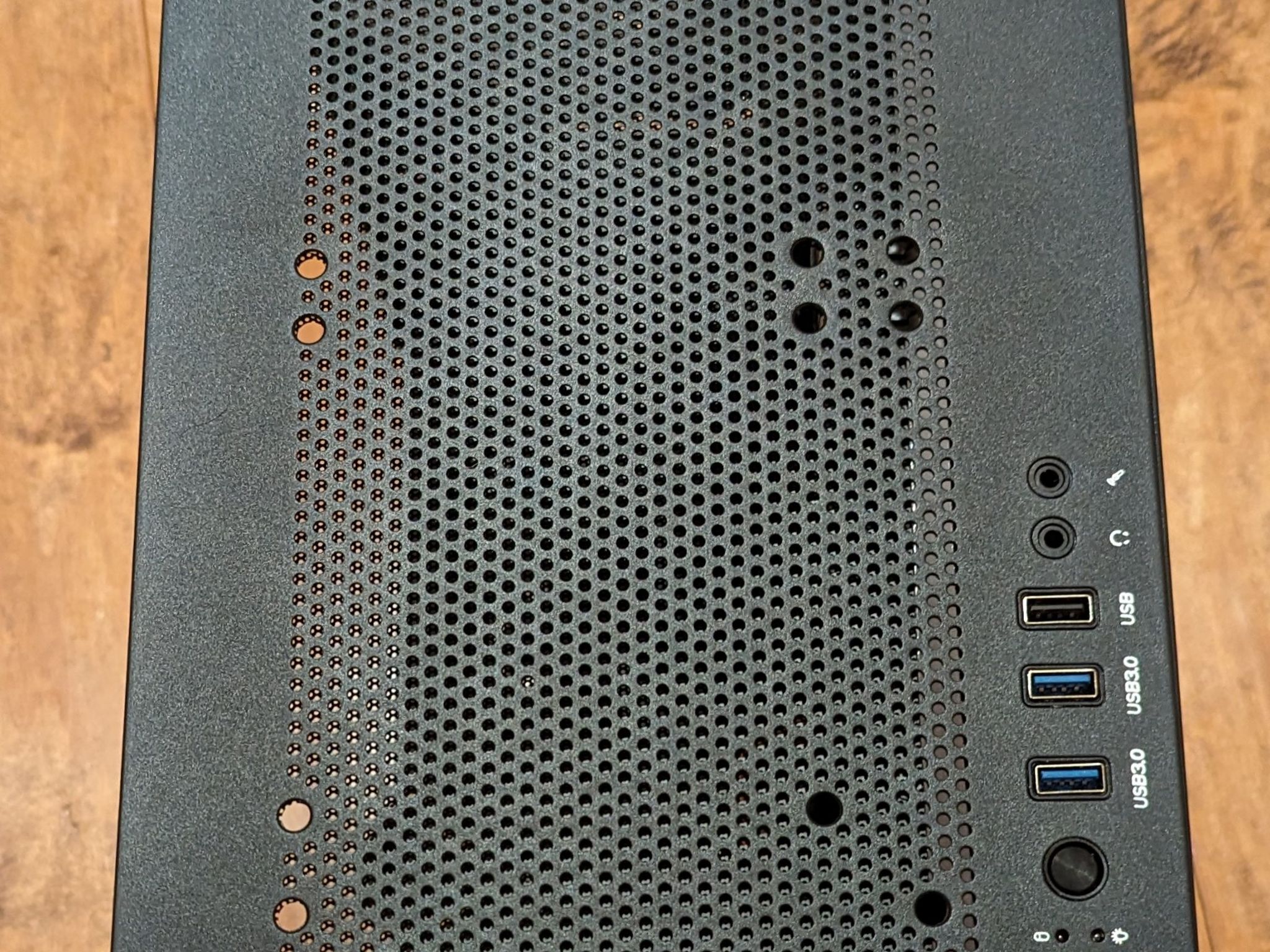 ⚫🌈 1080p Beast | RX 5700 XT | Ryzen 5 3600 | Wi-Fi + Bluetooth | Windows 11 Pro ACTIVATED