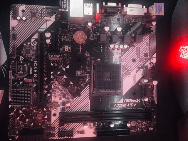 ASRock A320M-HDV Motherboard AM4 DDR4 MicroATX WITH I/O Shield