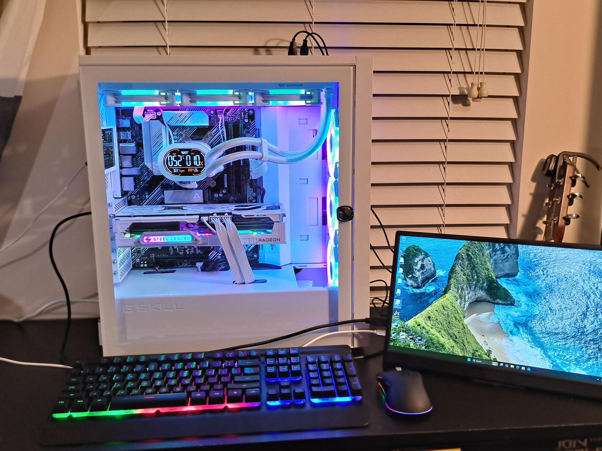 AM4 High-End Gaming PC - Ryzen 7 5800X | RX 9070 XT | 32 GB RAM | 1 TB NVME