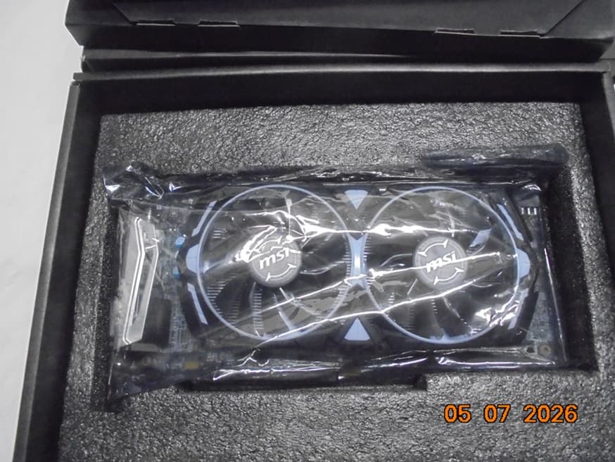 AMD Radeon RX 480 - Image 2