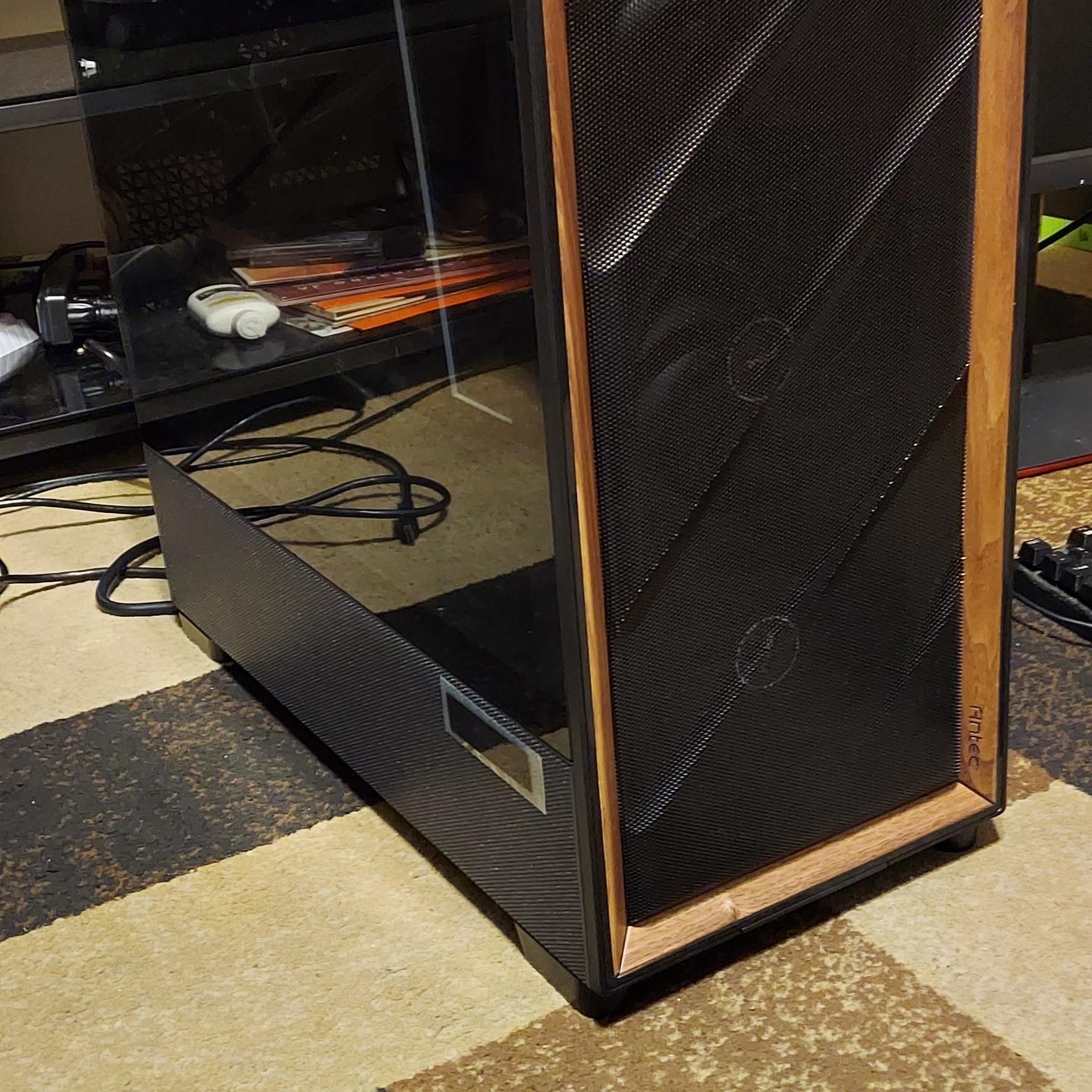 Creator Extreme Ryzen 9950X3D/RTX 5090 Workstation PC