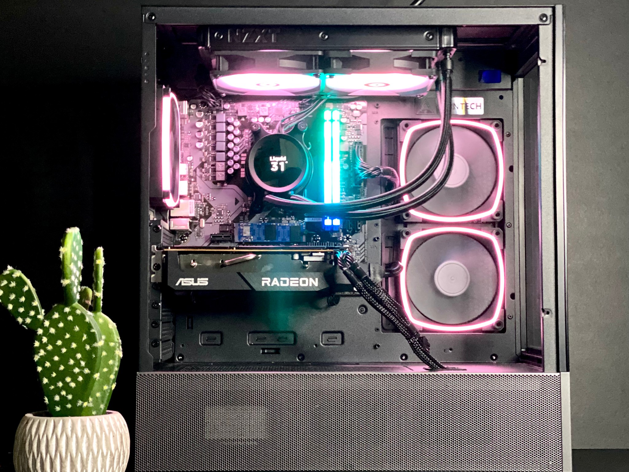 The Liquid cooled AM5 Beast| Ryzen 5 7500F w/ RX 7600 32GB DDR5 RAM| 1TB NVMe| Windows 11