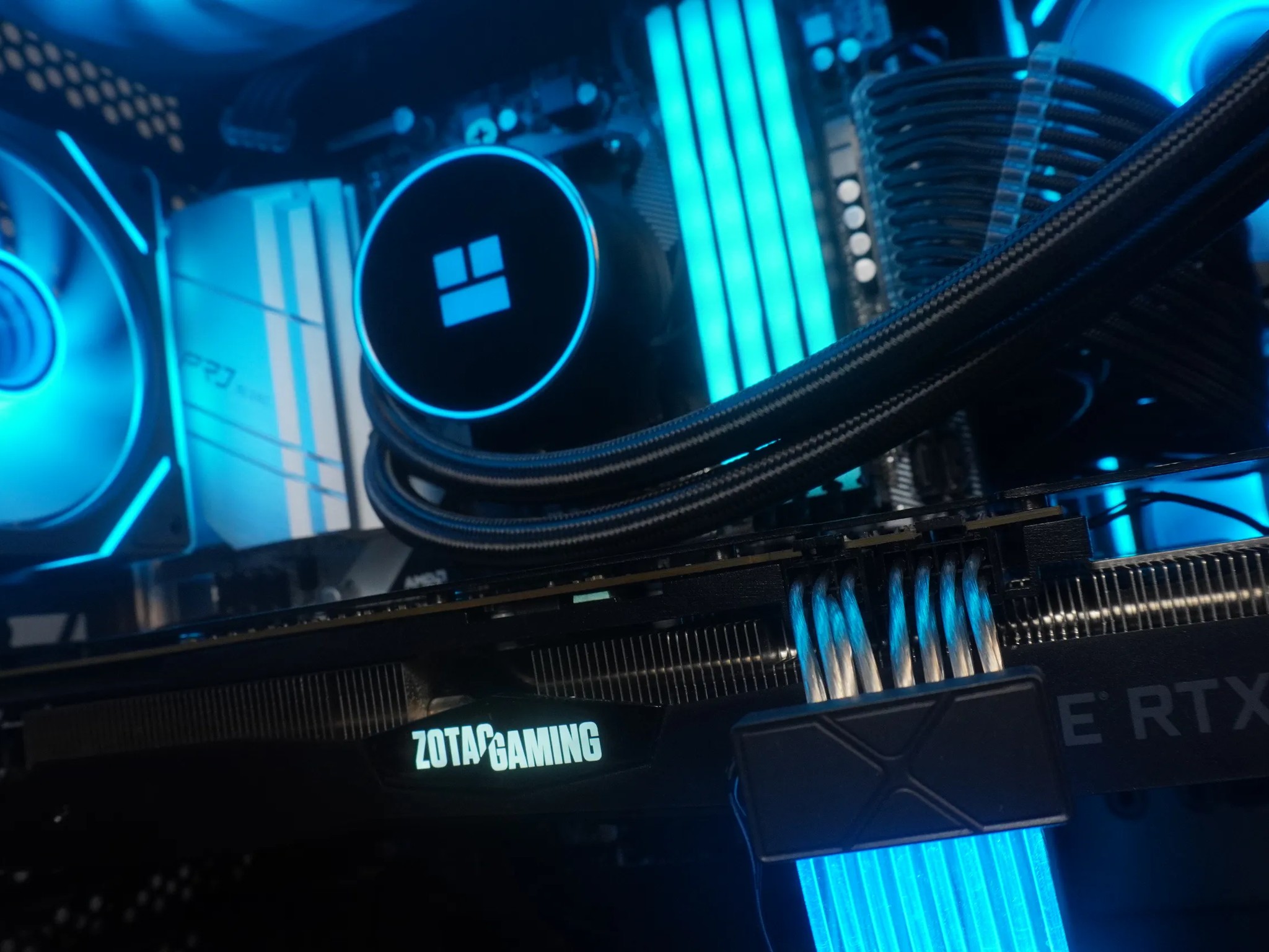 🖤 STEALTH 🖤 1440p/1080p GAMING MACHINE 💚 RTX 2070 🧡 Ryzen 5 5600 | 32GB | WIFI | WIN ...