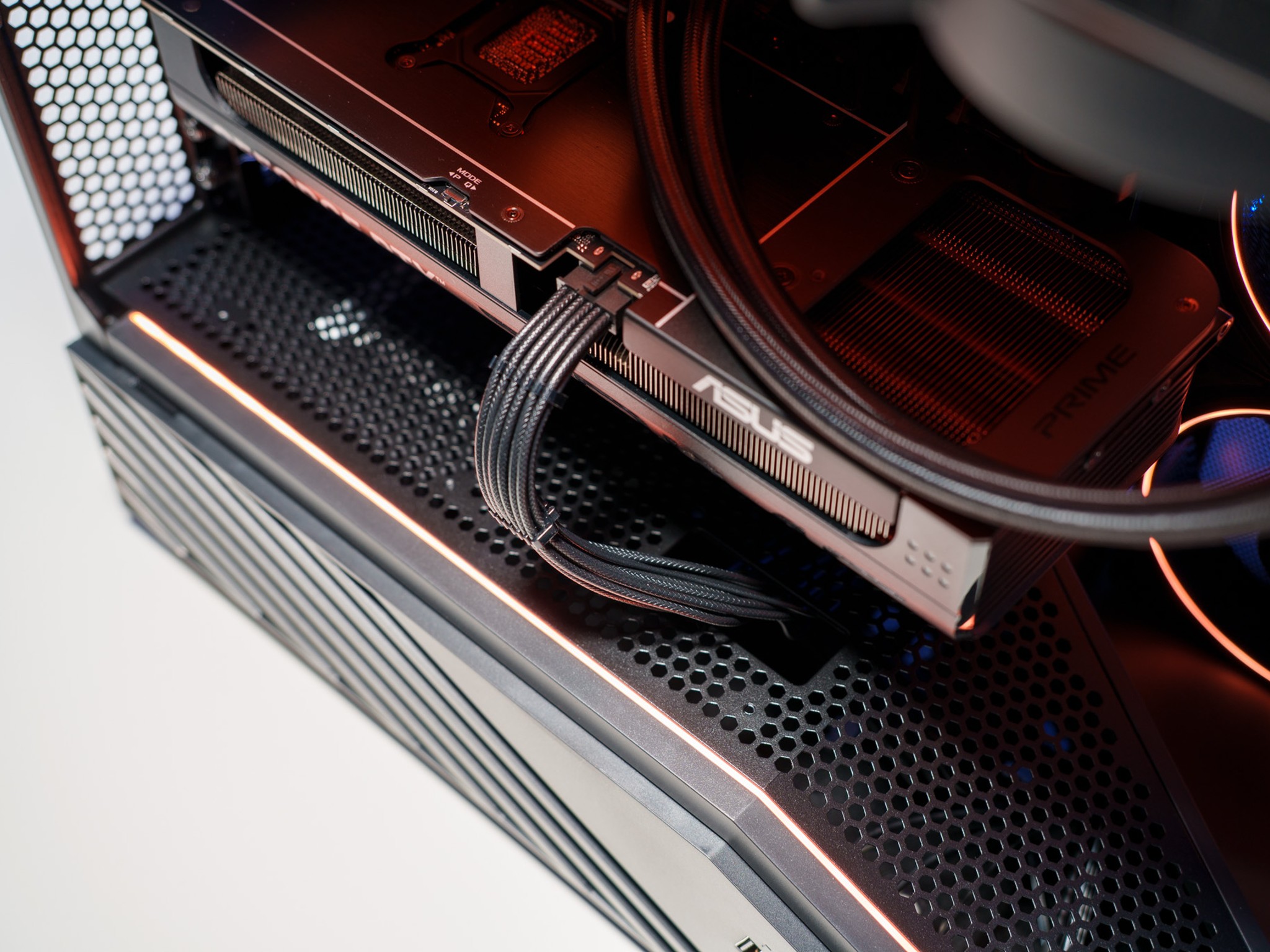 RTX 5070 + Ryzen 5 9600x Gaming PC | 32GB DDR5 | 1TB m.2 drive | 750W 80+ Gold PSU