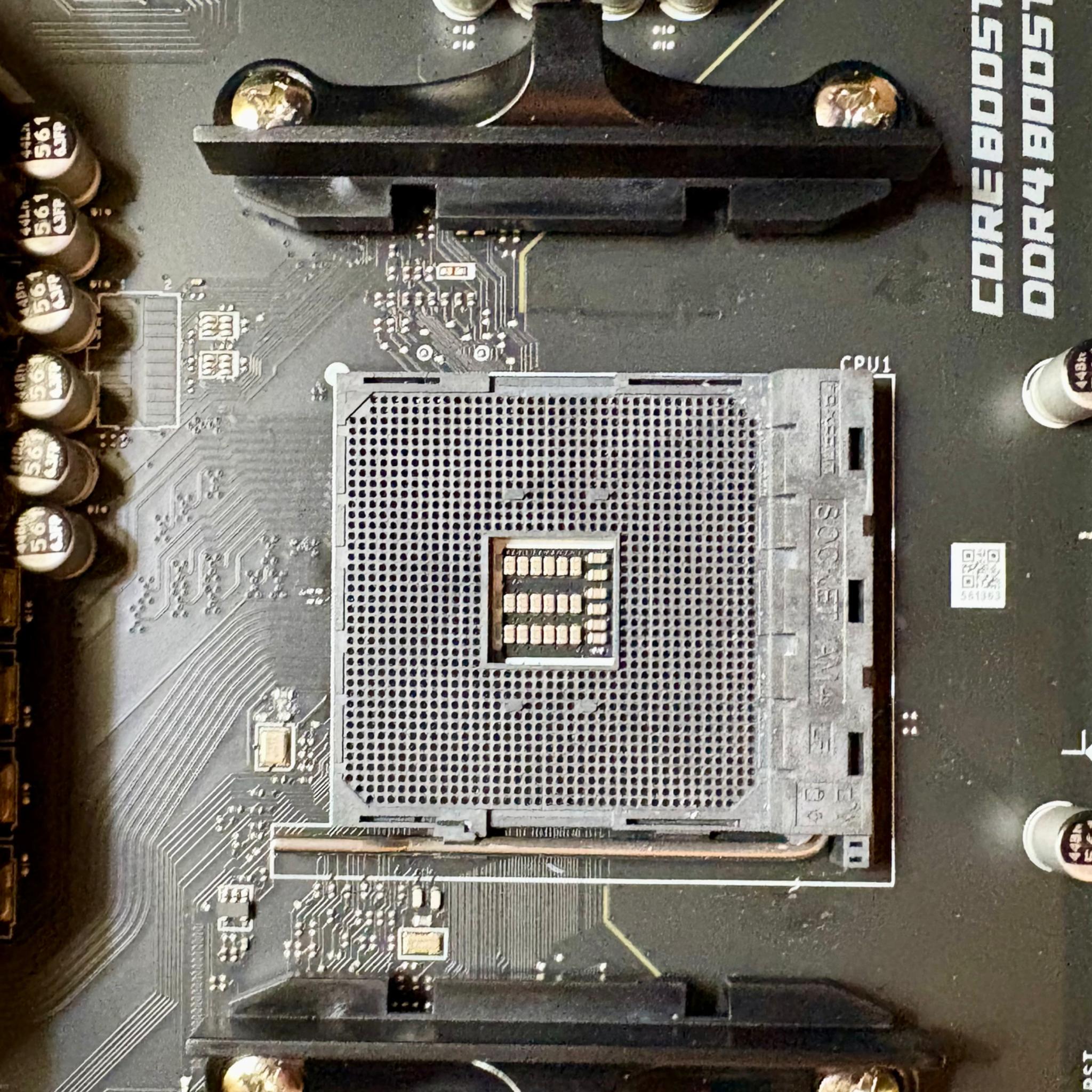 MSI MAG B550 TOMAHAWK MAX WIFI