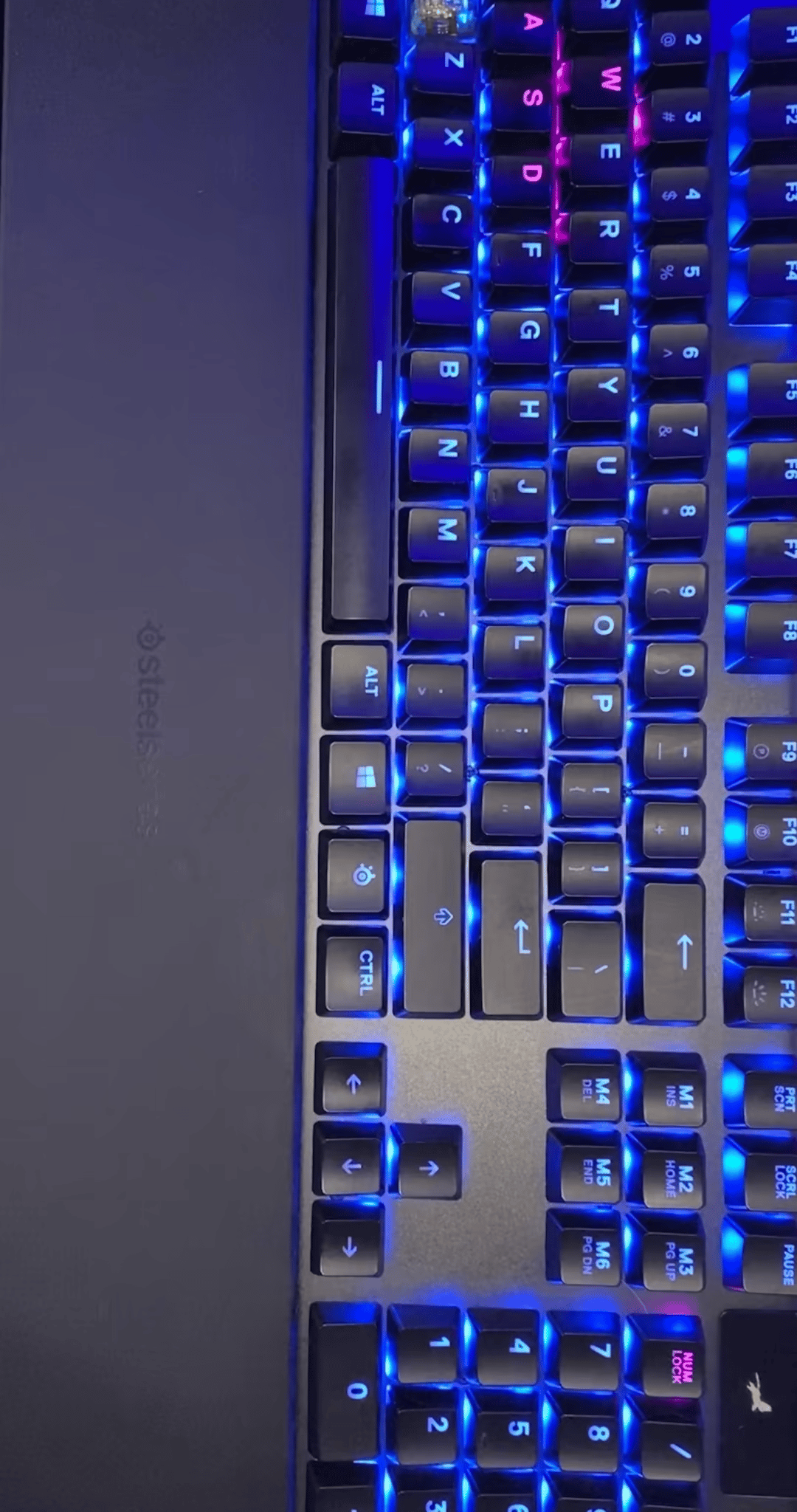 SteelSeries Apex 5 Gaming Mechanical Keyboard